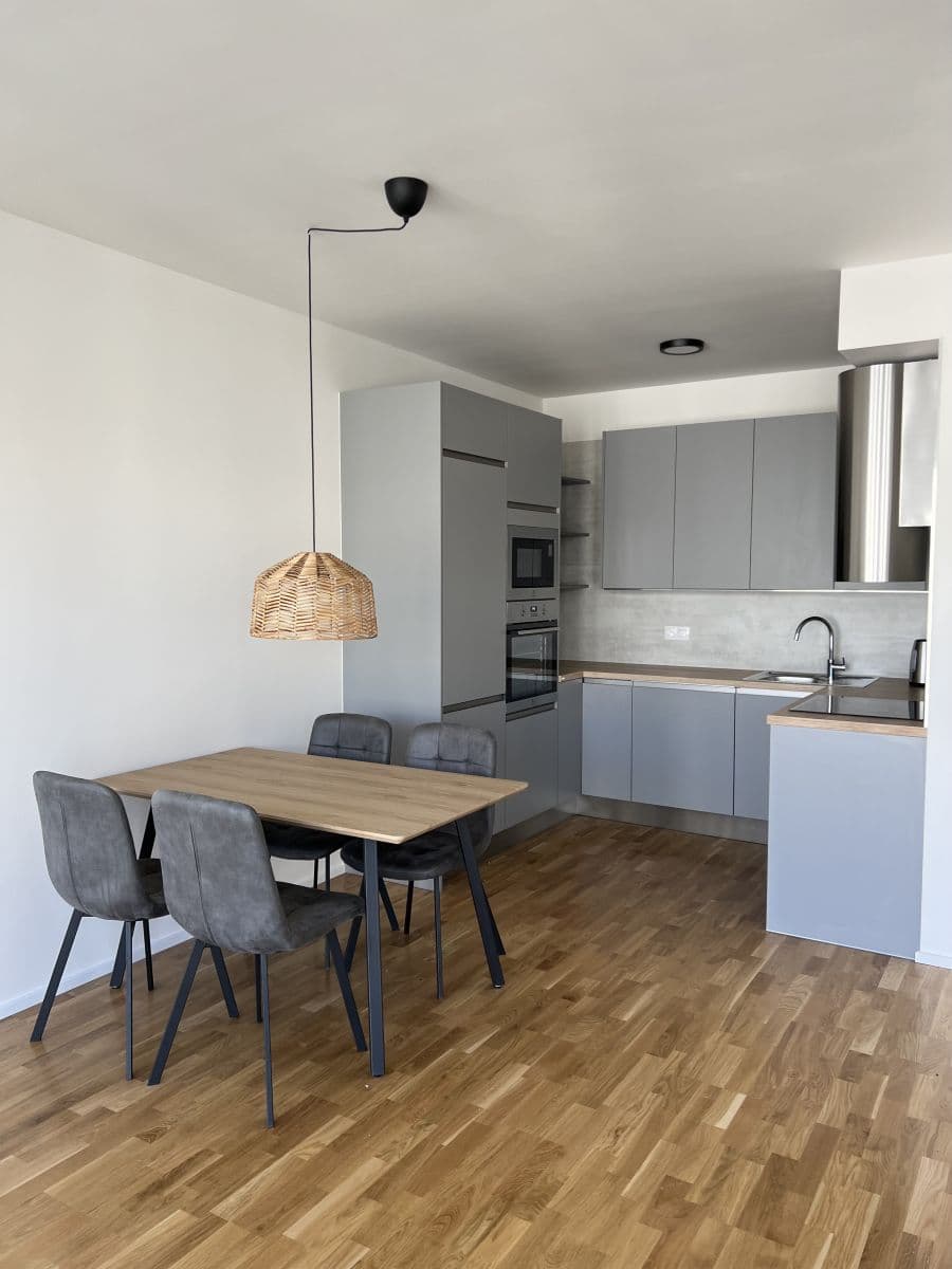 Pronájem bytu 2+kk 59 m², Františka Kadlece, Praha, Praha Pronájem bytu 2+kk 59 m², Františka Kadlece, Praha, Praha