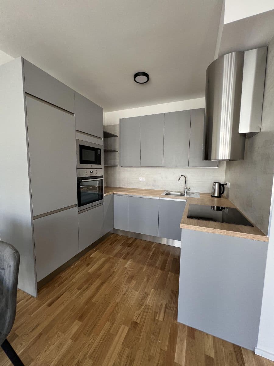 Pronájem bytu 2+kk 59 m², Františka Kadlece, Praha, Praha Pronájem bytu 2+kk 59 m², Františka Kadlece, Praha, Praha
