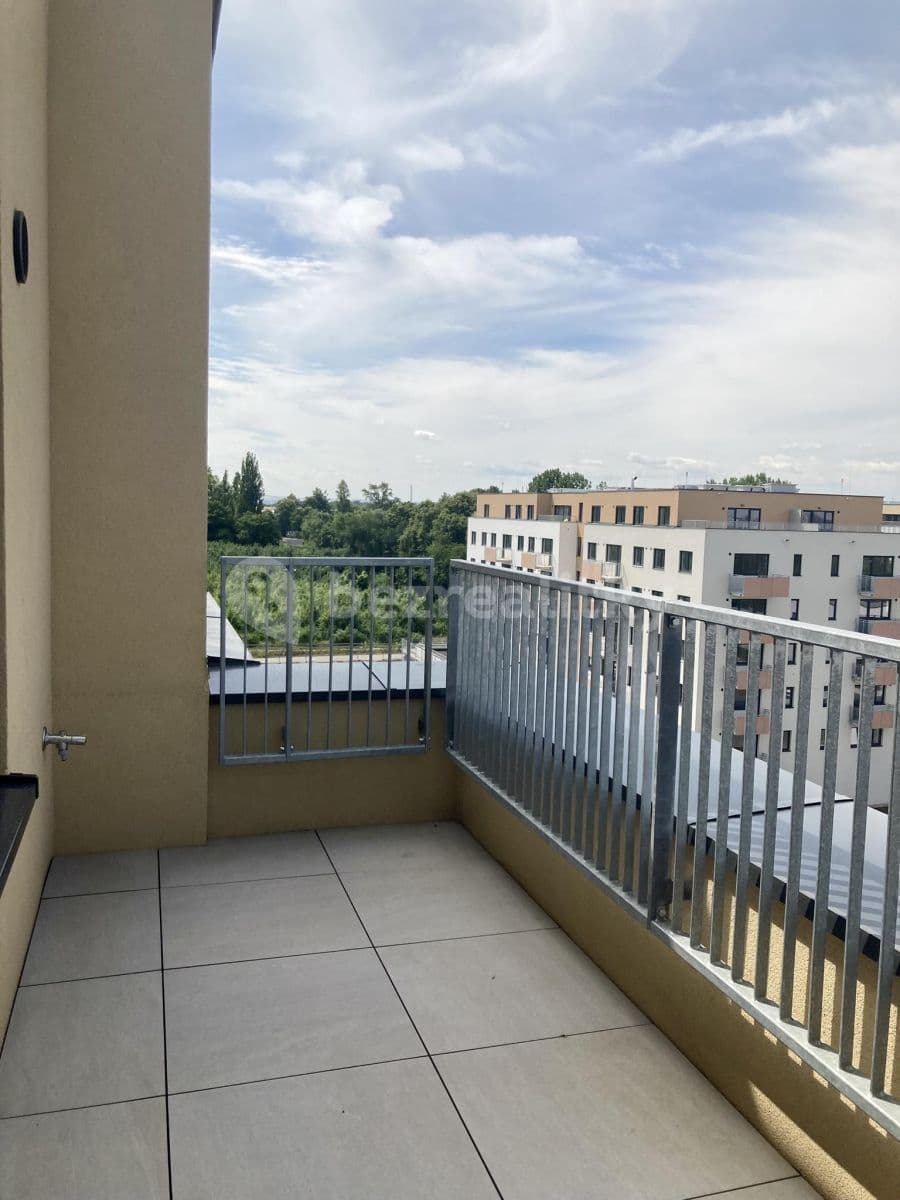 Pronájem bytu 1+kk 34 m², Sedlářova, Praha, Praha Pronájem bytu 1+kk 34 m², Sedlářova, Praha, Praha