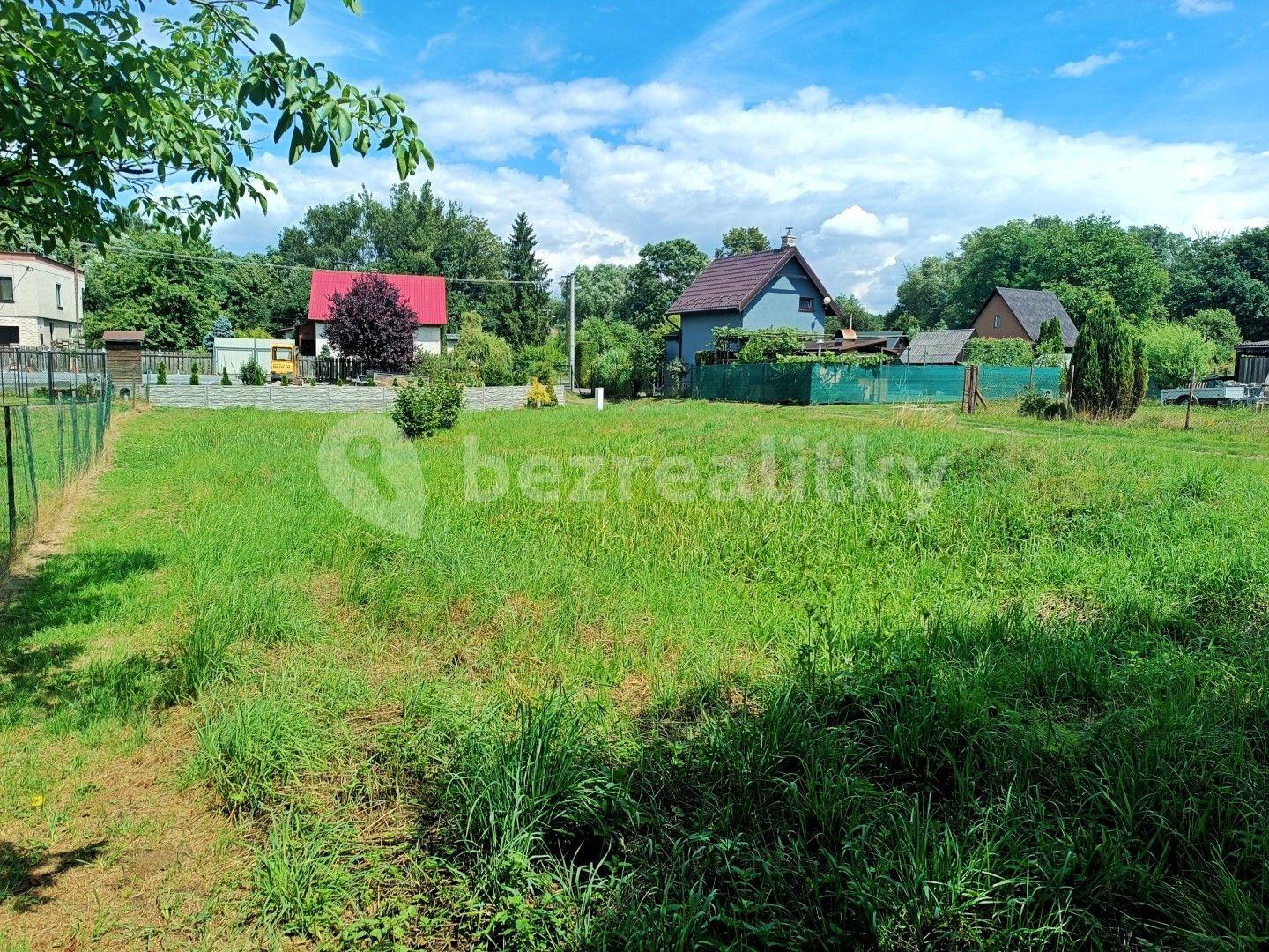 Prodej pozemku 1.268 m², Petrovice u Karviné, Moravskoslezský kraj