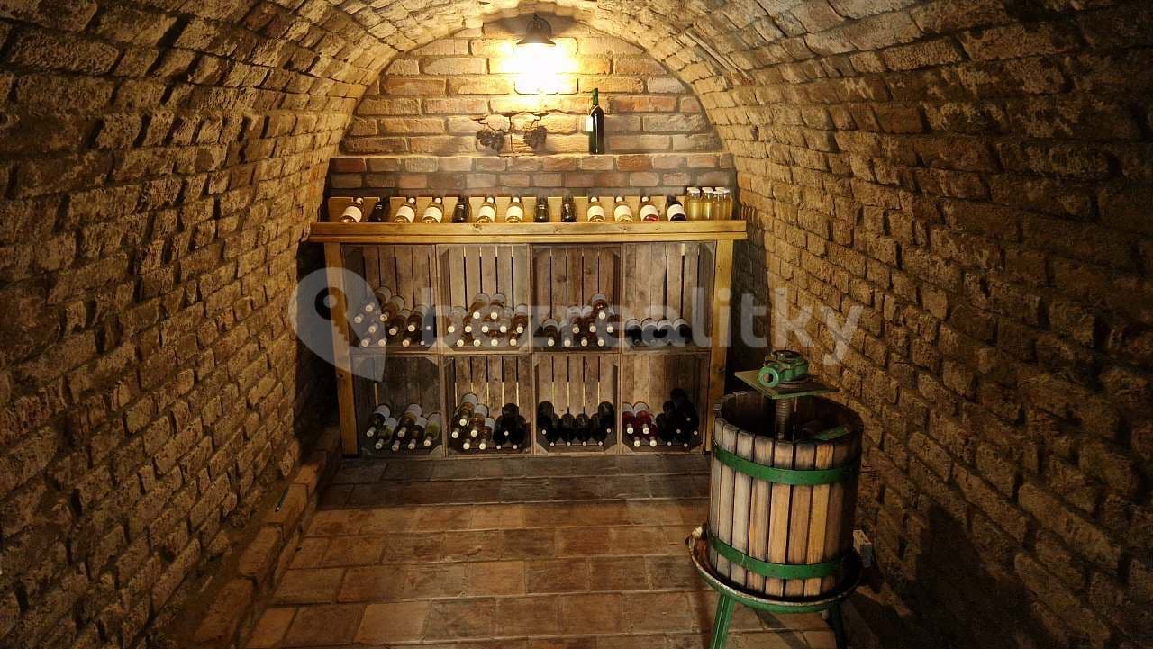 Pronájem chaty, chalupy, Hlohovec, Jihomoravský kraj Pronájem chaty, chalupy, Hlohovec, Jihomoravský kraj