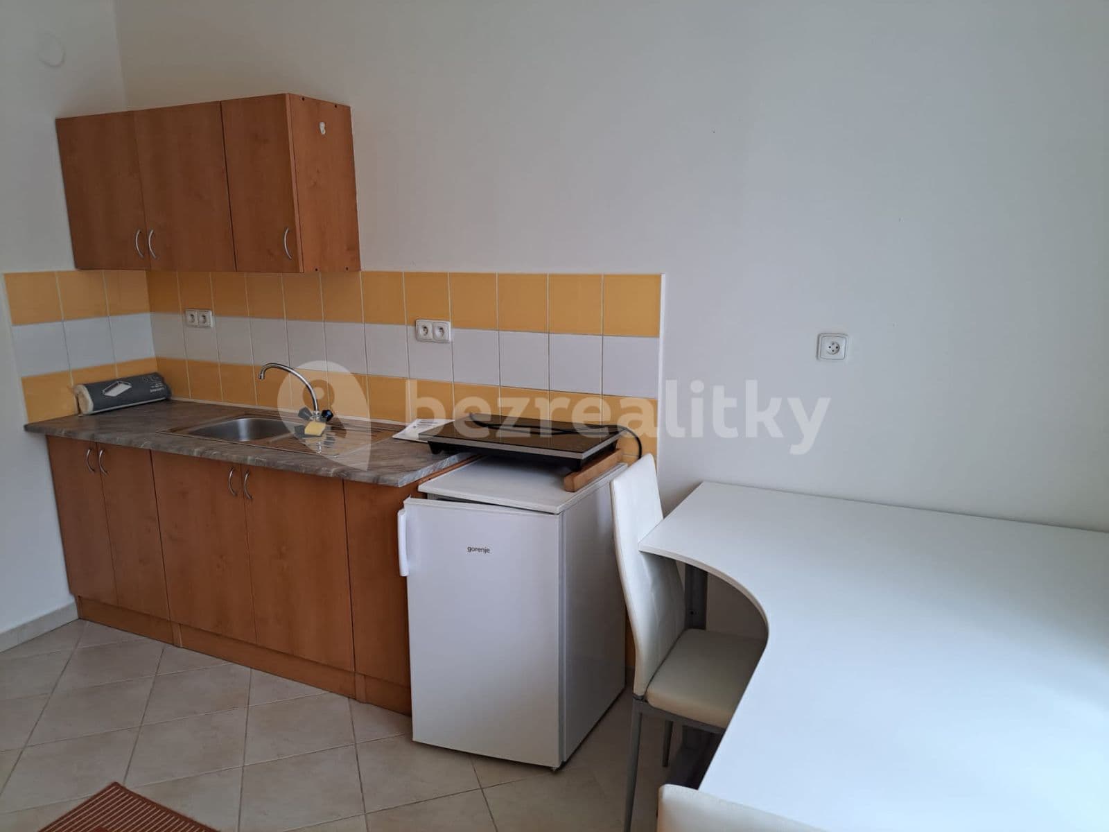 Pronájem bytu Garsoniéra 21 m², Hoblíkova, Brno, Jihomoravský kraj Pronájem bytu Garsoniéra 21 m², Hoblíkova, Brno, Jihomoravský kraj