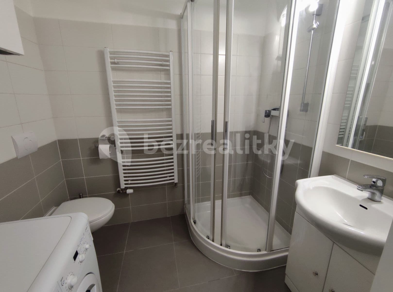 Pronájem bytu 1+1 48 m², Koperníkova, Plzeň, Plzeňský kraj Pronájem bytu 1+1 48 m², Koperníkova, Plzeň, Plzeňský kraj