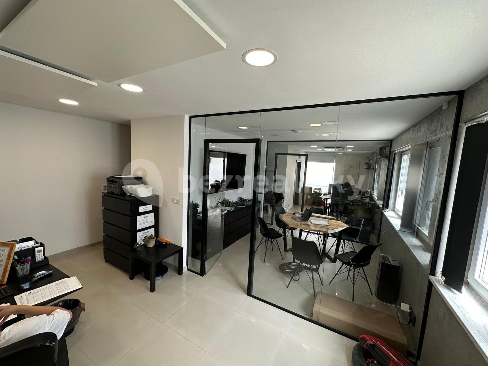 Pronájem kanceláře 56 m², Drahy, Uherské Hradiště, Zlínský kraj Pronájem kanceláře 56 m², Drahy, Uherské Hradiště, Zlínský kraj