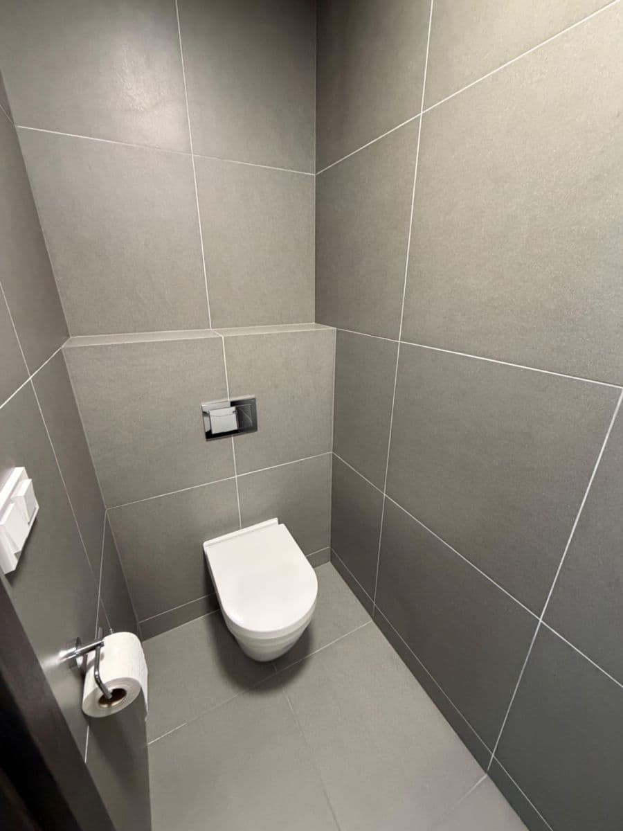 Pronájem kanceláře 56 m², Drahy, Uherské Hradiště, Zlínský kraj Pronájem kanceláře 56 m², Drahy, Uherské Hradiště, Zlínský kraj