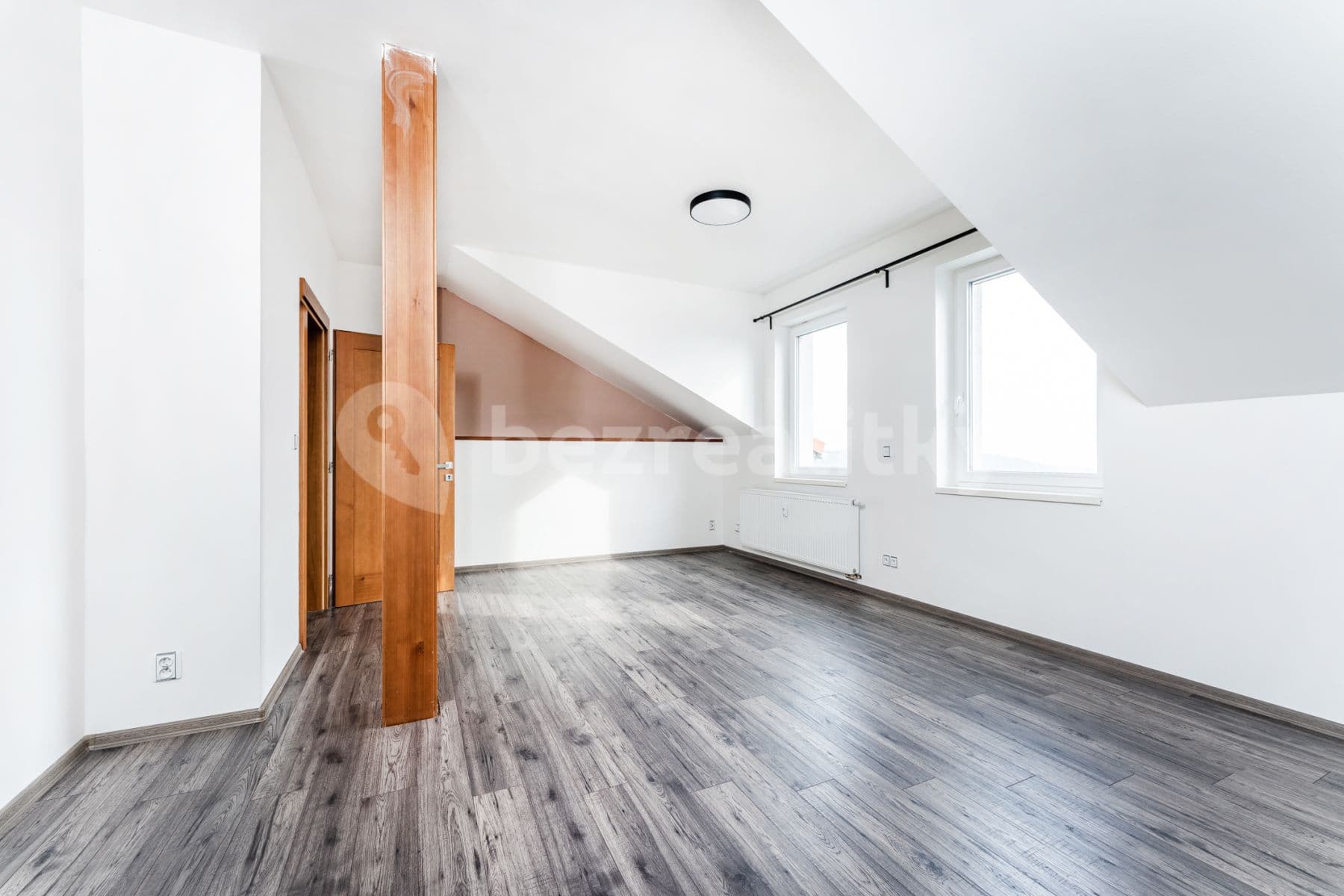 Pronájem bytu 4+1 113 m², Miličín, Středočeský kraj Pronájem bytu 4+1 113 m², Miličín, Středočeský kraj