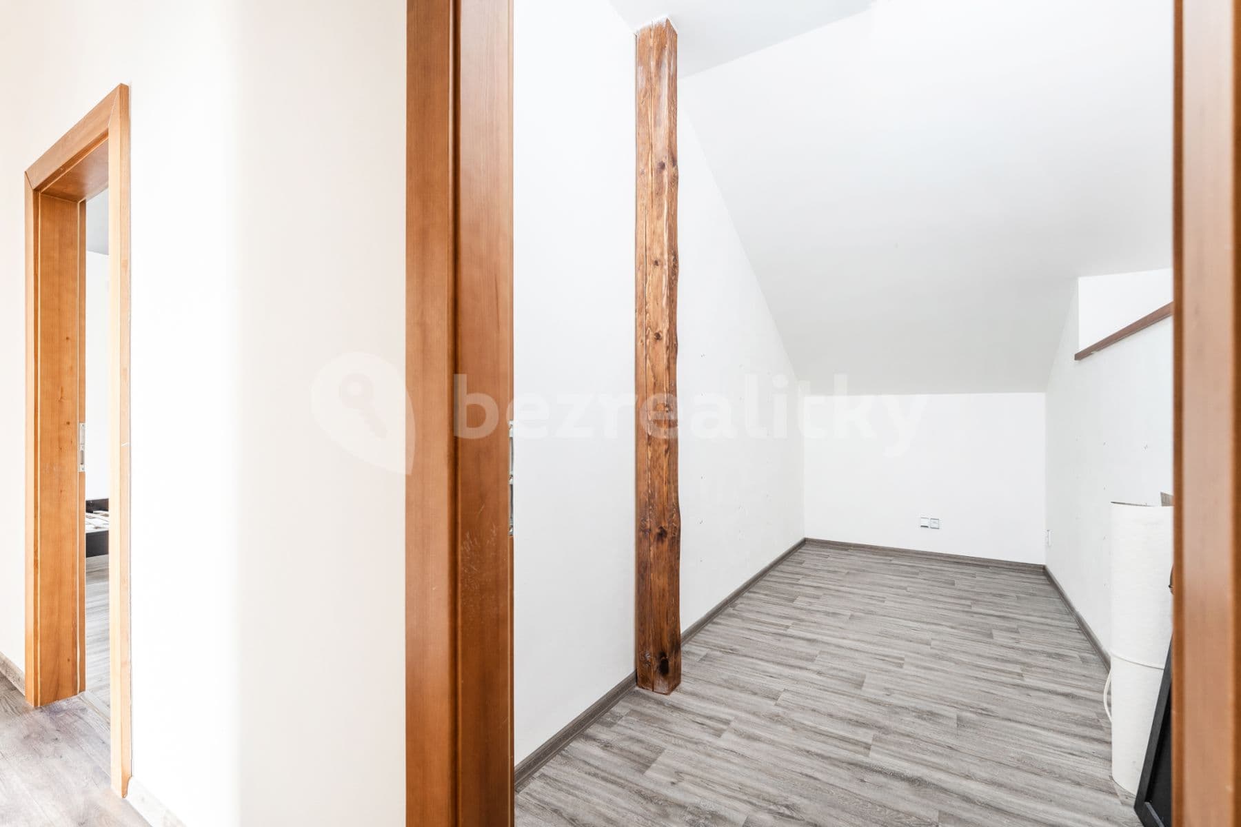 Pronájem bytu 4+1 113 m², Miličín, Středočeský kraj Pronájem bytu 4+1 113 m², Miličín, Středočeský kraj