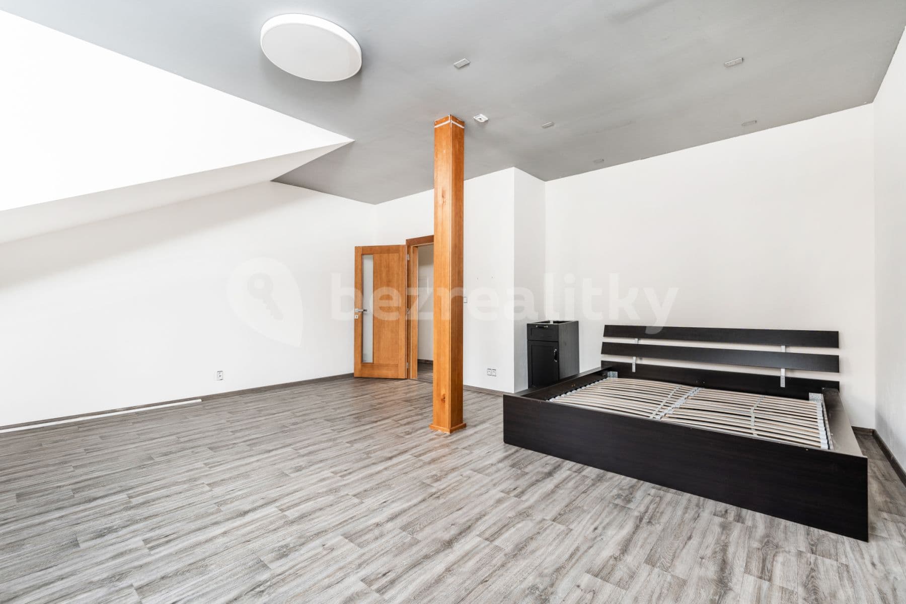 Pronájem bytu 4+1 113 m², Miličín, Středočeský kraj Pronájem bytu 4+1 113 m², Miličín, Středočeský kraj