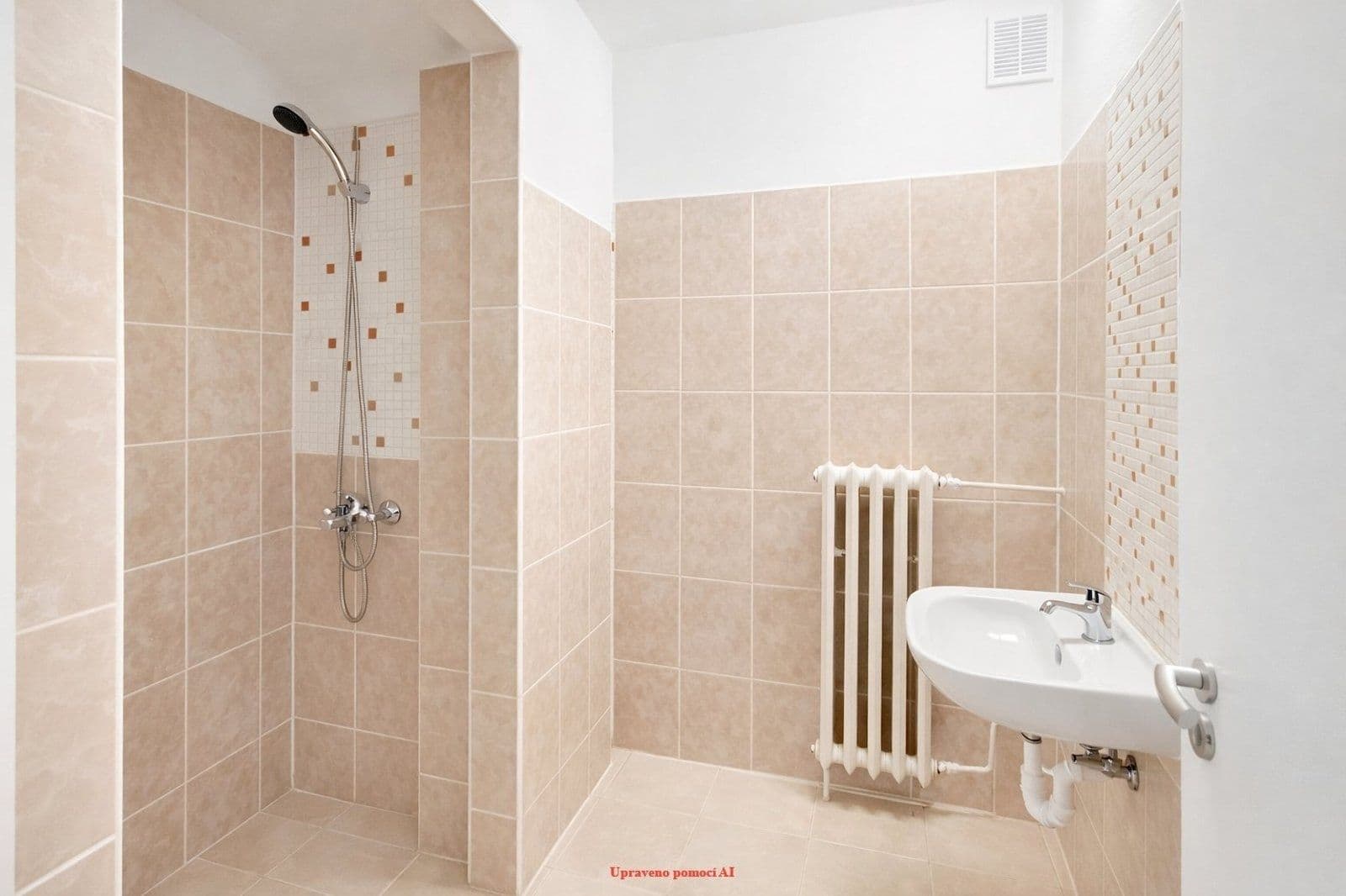 Pronájem bytu 1+kk 20 m², Československé armády, Havířov, Moravskoslezský kraj Pronájem bytu 1+kk 20 m², Československé armády, Havířov, Moravskoslezský kraj