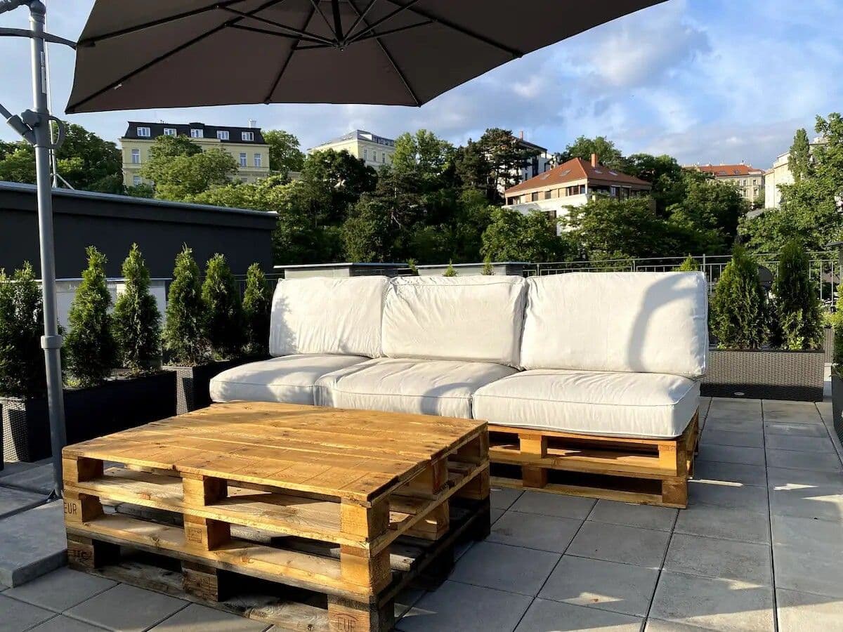 Pronájem bytu 1+kk 27 m², Perucká, Praha, Praha Pronájem bytu 1+kk 27 m², Perucká, Praha, Praha