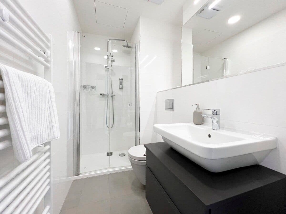 Pronájem bytu 1+kk 27 m², Perucká, Praha, Praha Pronájem bytu 1+kk 27 m², Perucká, Praha, Praha