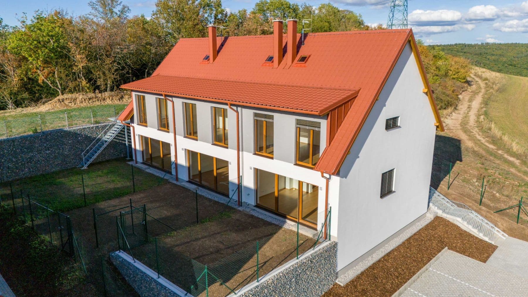 Prodej domu 106 m², pozemek 147 m², Mořina, Středočeský kraj Prodej domu 106 m², pozemek 147 m², Mořina, Středočeský kraj