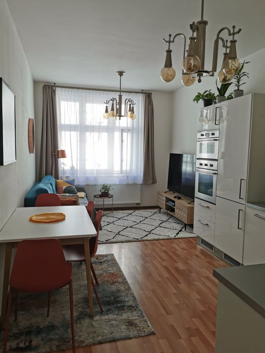 Pronájem bytu 2+kk 55 m², Polská, Praha, Praha Pronájem bytu 2+kk 55 m², Polská, Praha, Praha