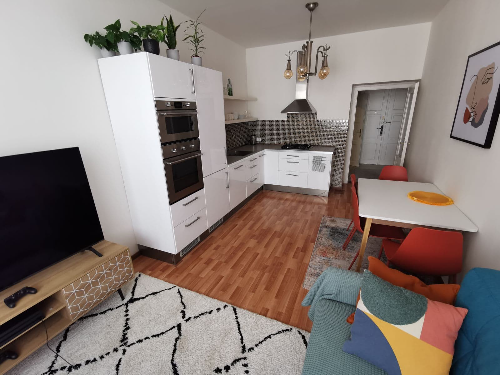 Pronájem bytu 2+kk 55 m², Polská, Praha, Praha Pronájem bytu 2+kk 55 m², Polská, Praha, Praha