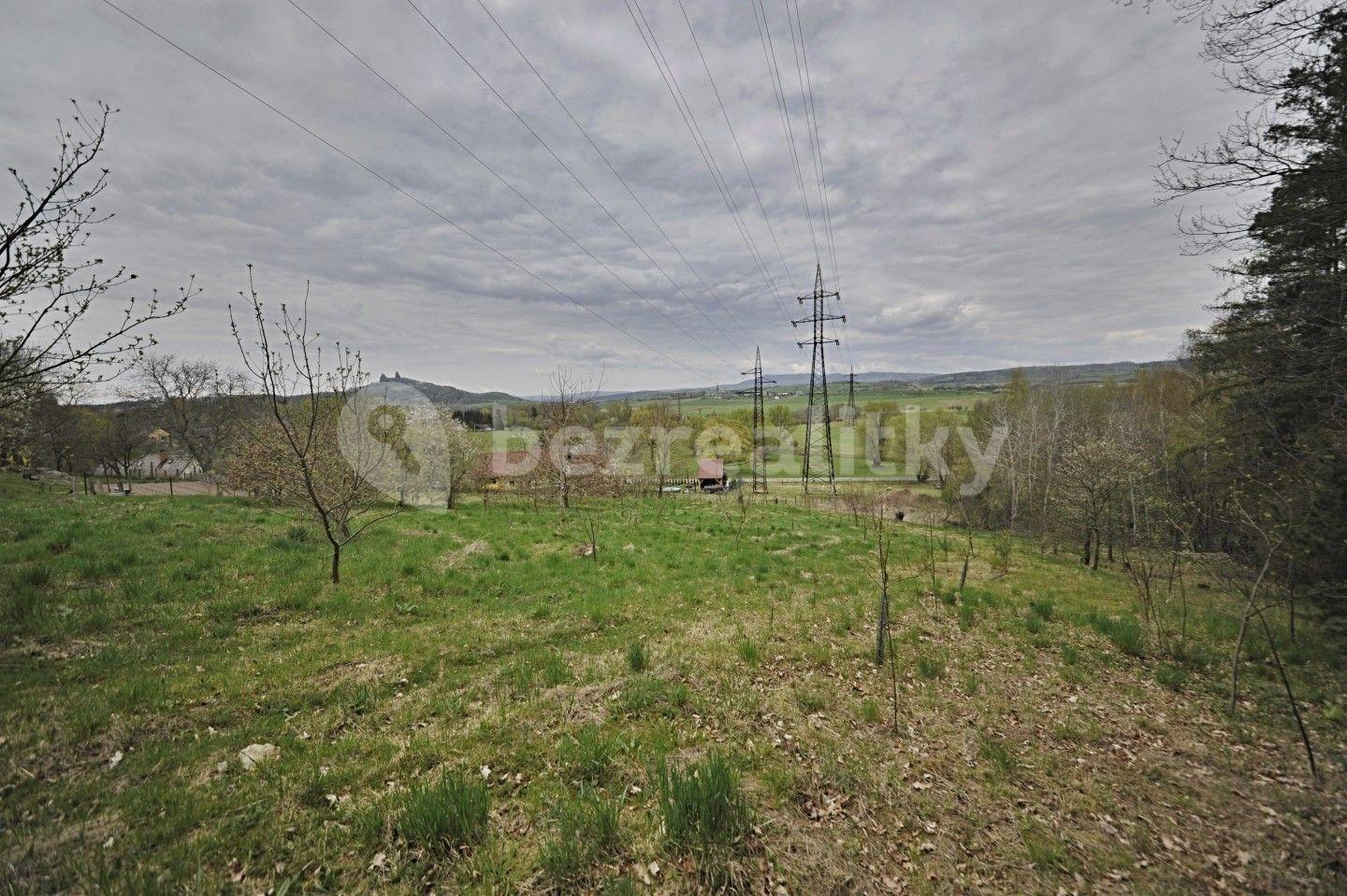 Prodej pozemku 2.948 m², Újezd pod Troskami, Královéhradecký kraj