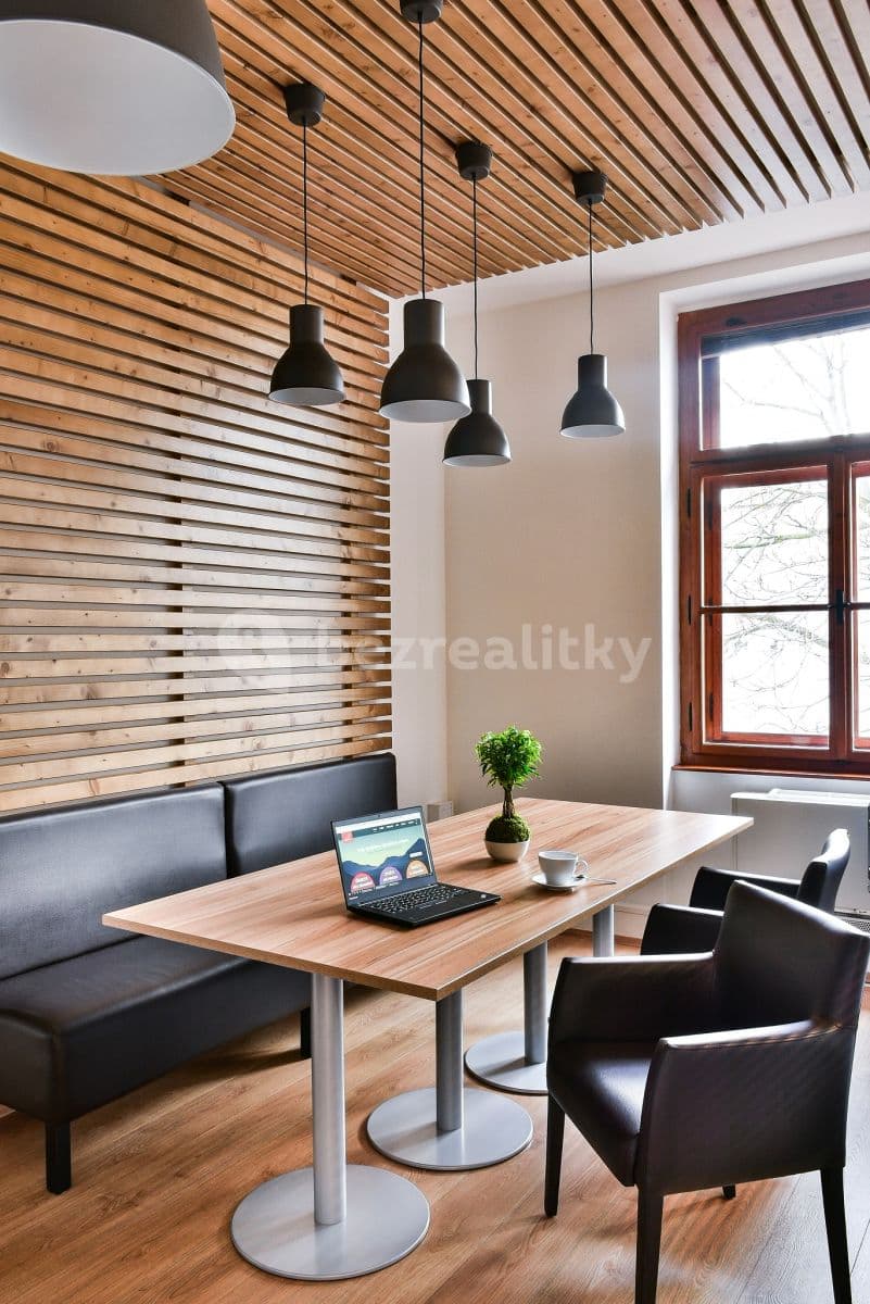 Pronájem kanceláře 159 m², Záhřebská, Praha, Praha Pronájem kanceláře 159 m², Záhřebská, Praha, Praha