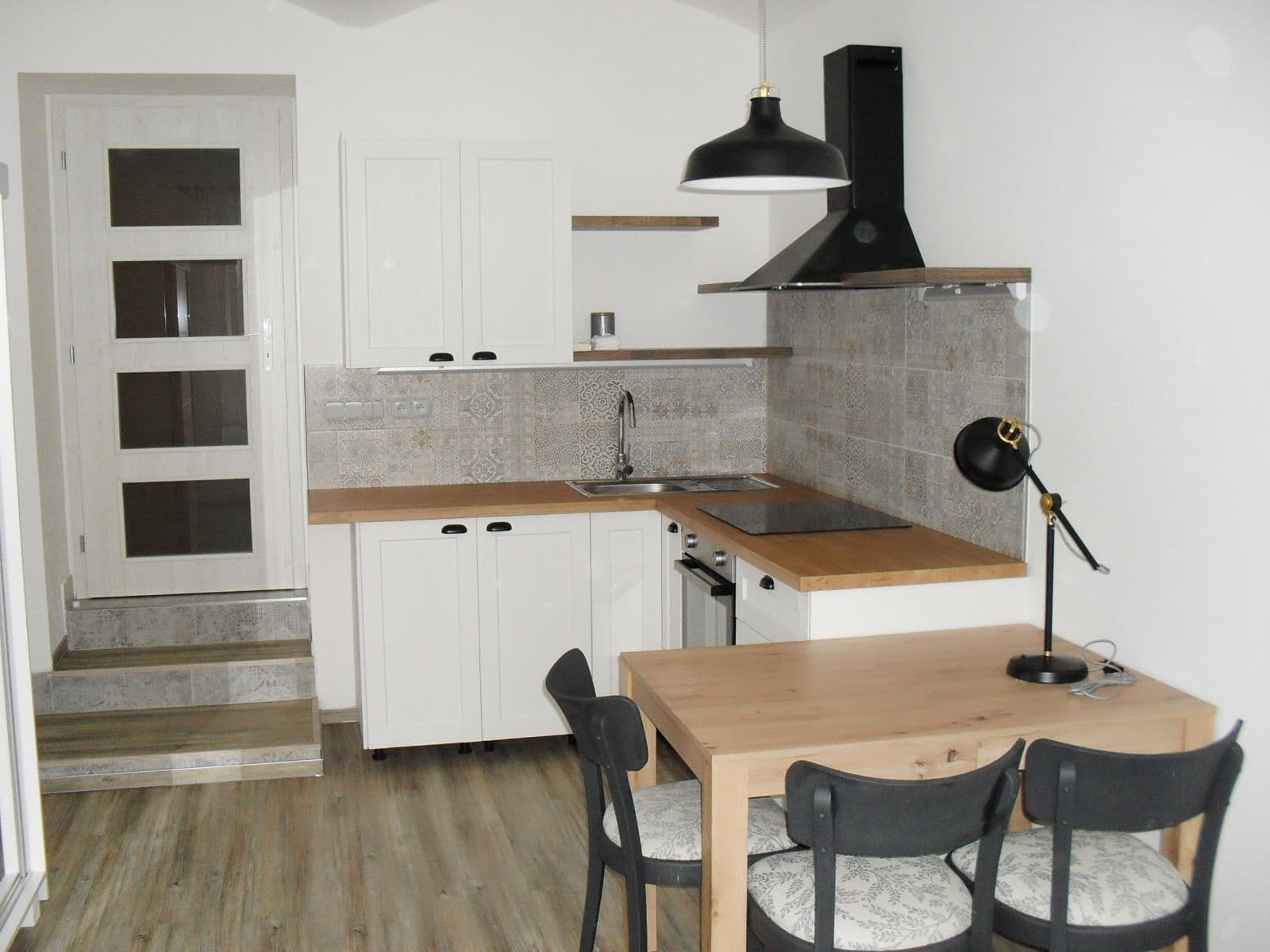 Pronájem bytu Garsoniéra 28 m², Gorazdova, Brno, Jihomoravský kraj Pronájem bytu Garsoniéra 28 m², Gorazdova, Brno, Jihomoravský kraj