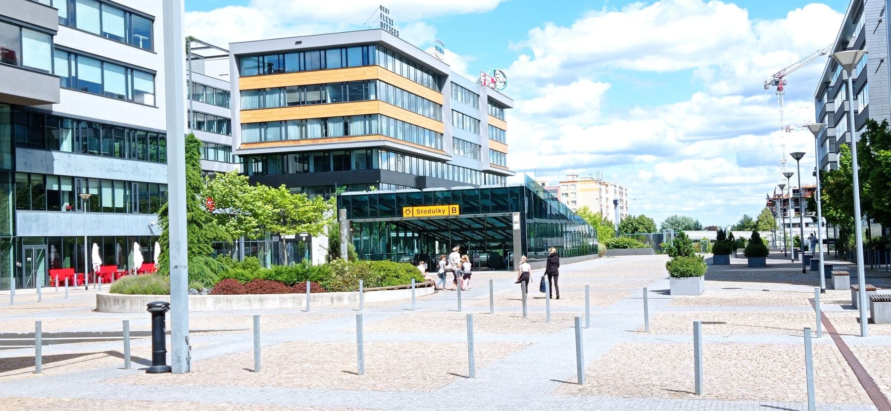 Pronájem bytu 2+kk 60 m², náměstí Junkových, Praha, Praha Pronájem bytu 2+kk 60 m², náměstí Junkových, Praha, Praha