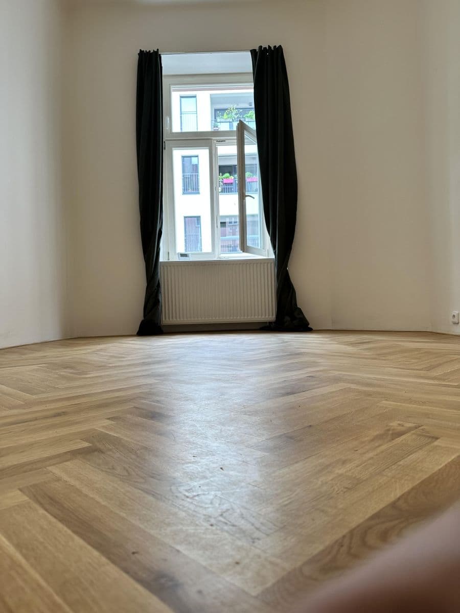 Pronájem bytu 2+kk 40 m², Hartigova, Praha, Praha Pronájem bytu 2+kk 40 m², Hartigova, Praha, Praha