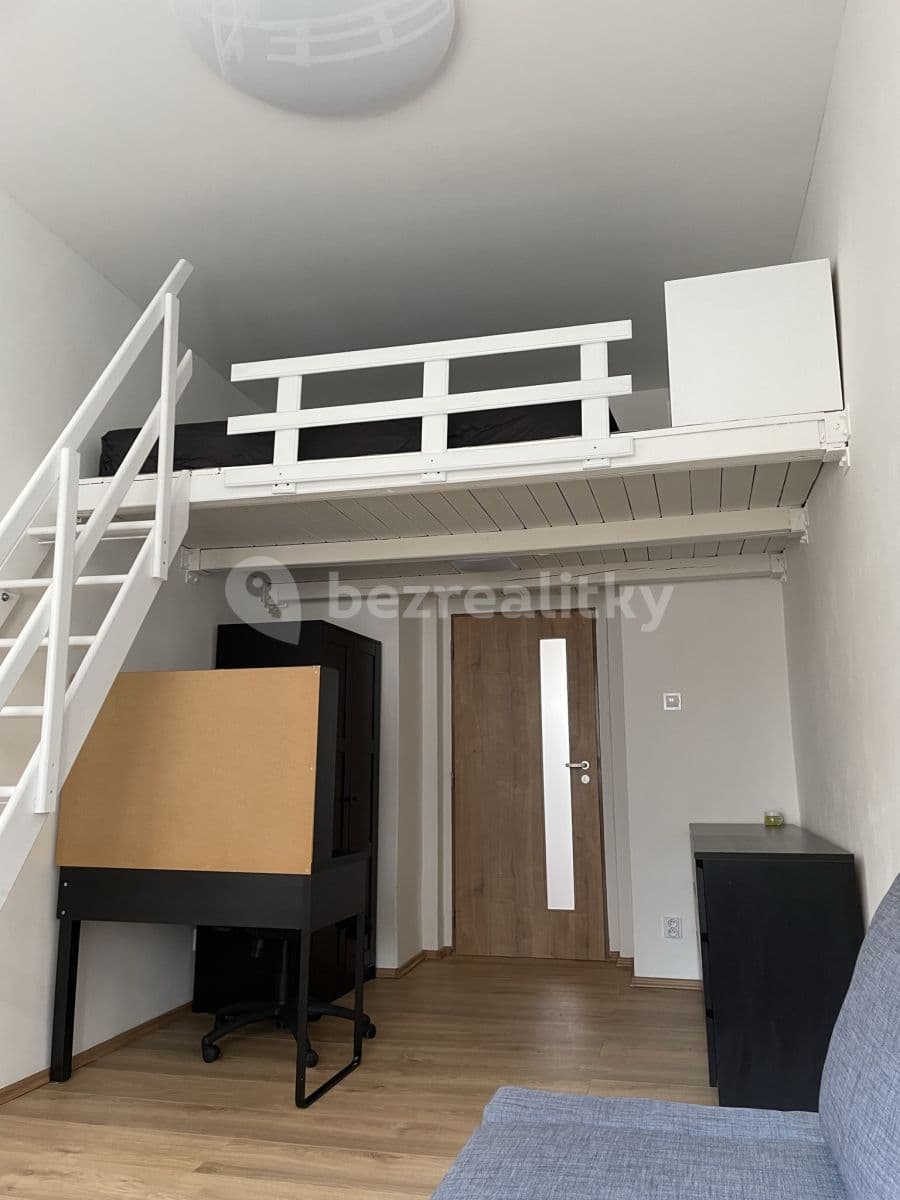 Pronájem bytu 1+1 38 m², Duškova, Praha, Praha Pronájem bytu 1+1 38 m², Duškova, Praha, Praha