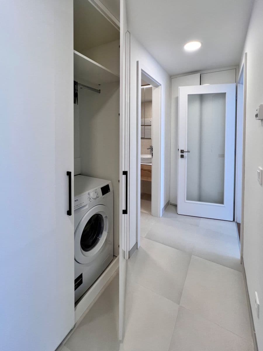 Pronájem bytu 3+kk 65 m², U Plynárny, Praha, Praha Pronájem bytu 3+kk 65 m², U Plynárny, Praha, Praha