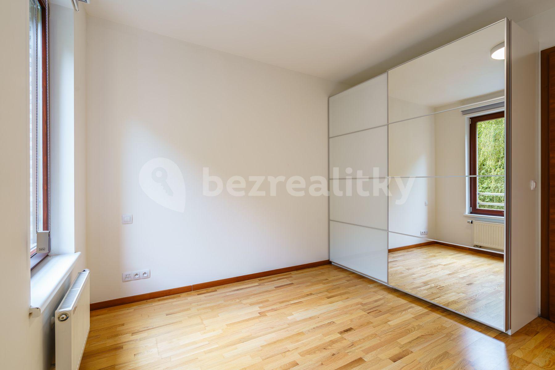 Pronájem bytu 3+kk 94 m², Lovčenská, Praha, Praha
