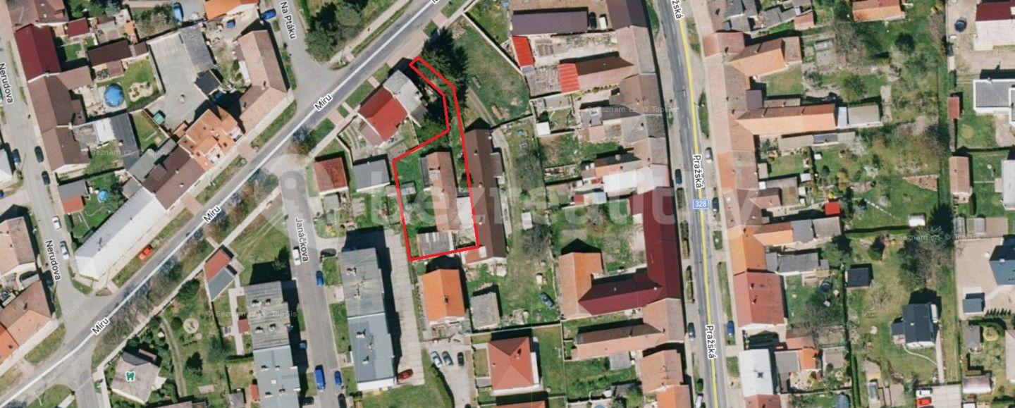 Prodej pozemku 774 m², Městec Králové, Středočeský kraj
