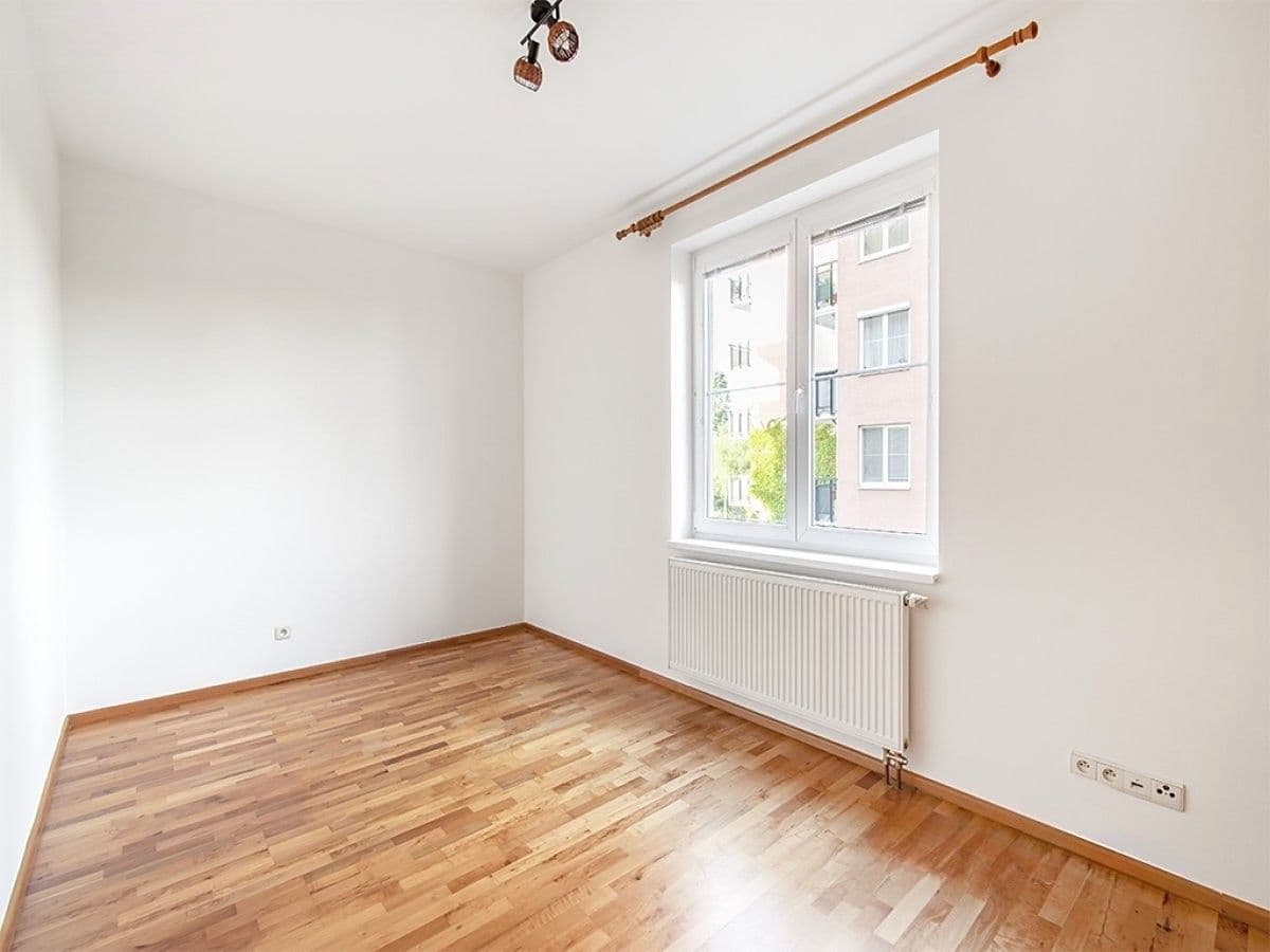 Prodej bytu 2+kk 50 m², Tavolníková, Praha, Praha Prodej bytu 2+kk 50 m², Tavolníková, Praha, Praha