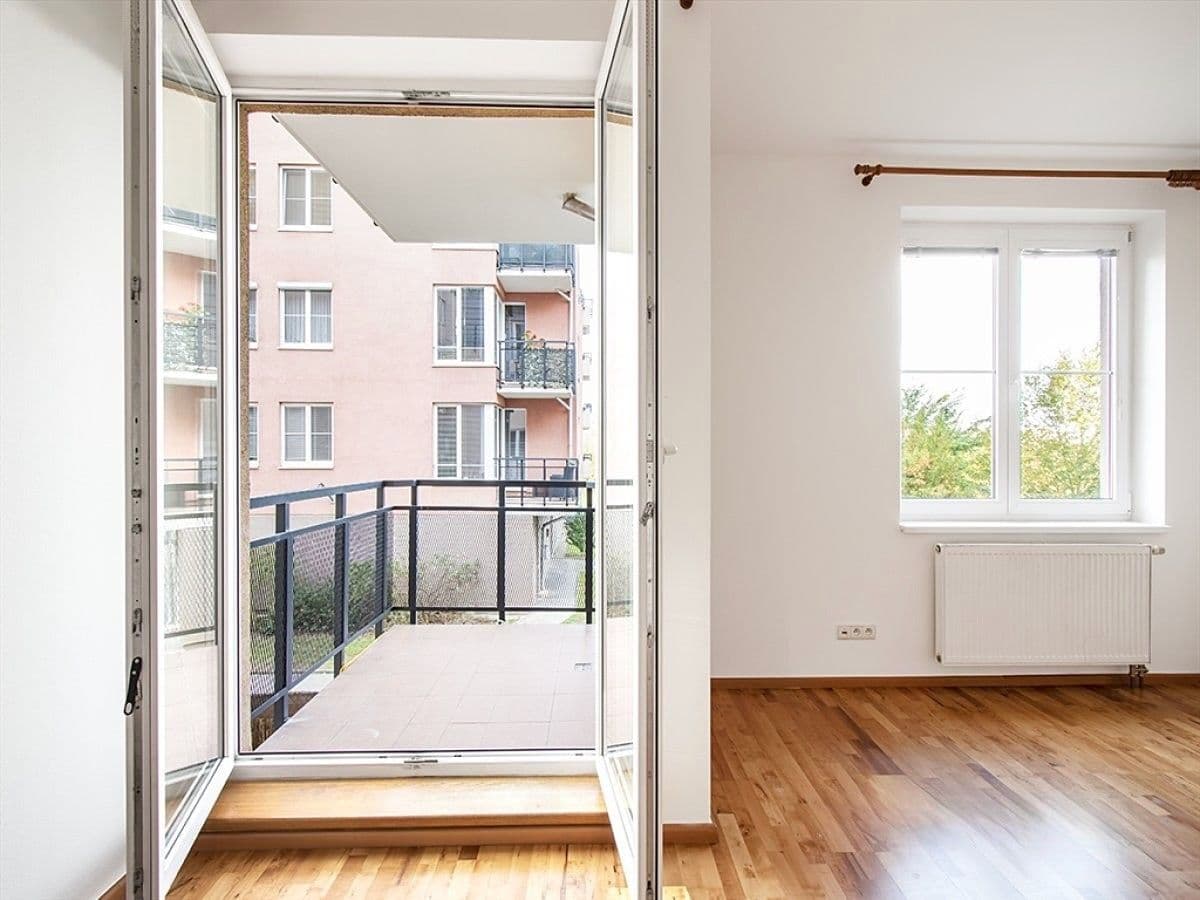 Prodej bytu 2+kk 50 m², Tavolníková, Praha, Praha Prodej bytu 2+kk 50 m², Tavolníková, Praha, Praha