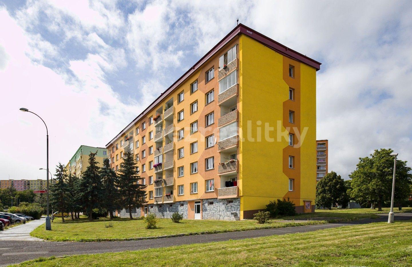 Prodej bytu 2+1 52 m², Pod Břízami, Chomutov, Ústecký kraj