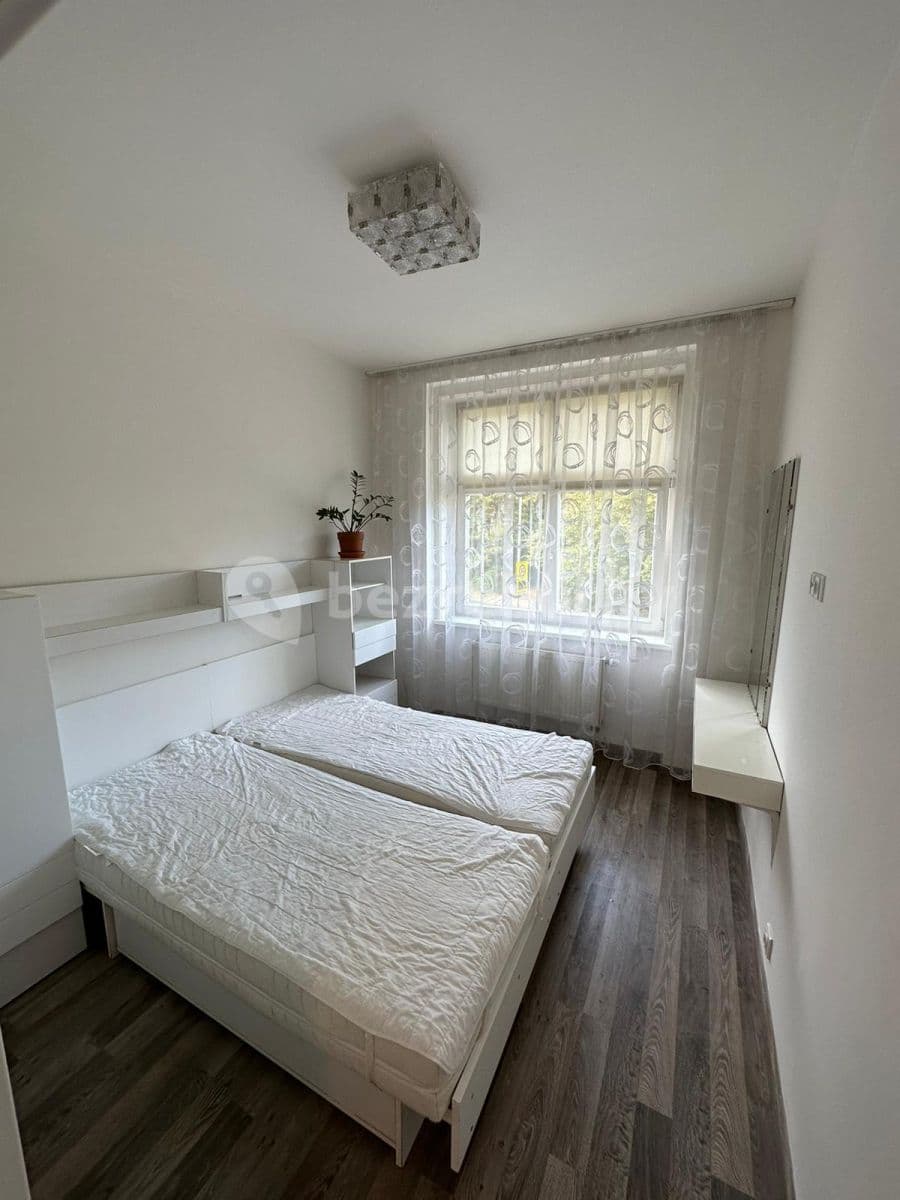 Pronájem bytu 2+kk 46 m², Ruská, Praha, Praha Pronájem bytu 2+kk 46 m², Ruská, Praha, Praha