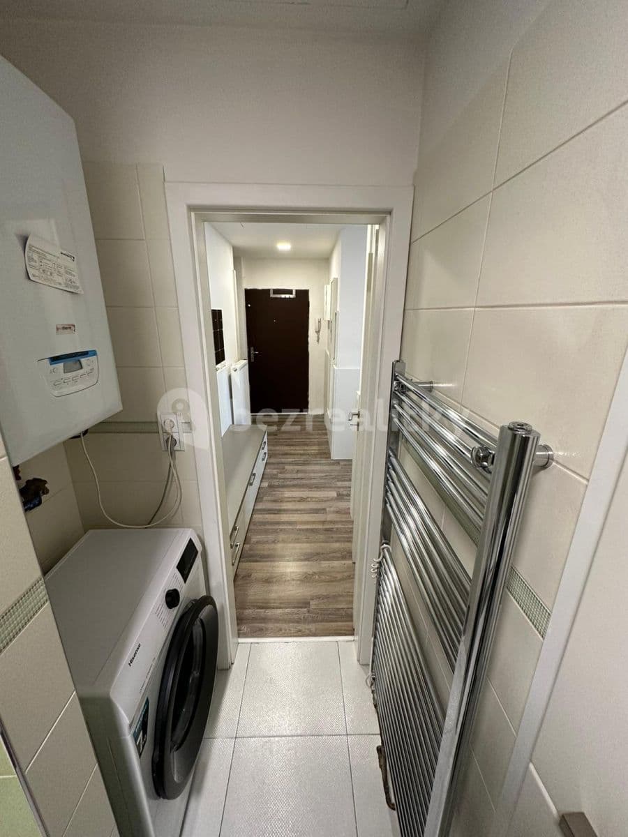 Pronájem bytu 2+kk 46 m², Ruská, Praha, Praha Pronájem bytu 2+kk 46 m², Ruská, Praha, Praha