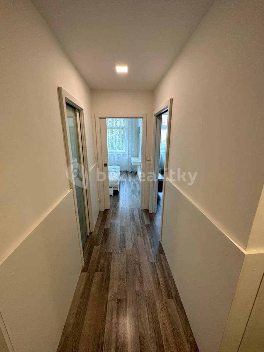 Pronájem bytu 2+kk 46 m², Ruská, Praha, Praha Pronájem bytu 2+kk 46 m², Ruská, Praha, Praha