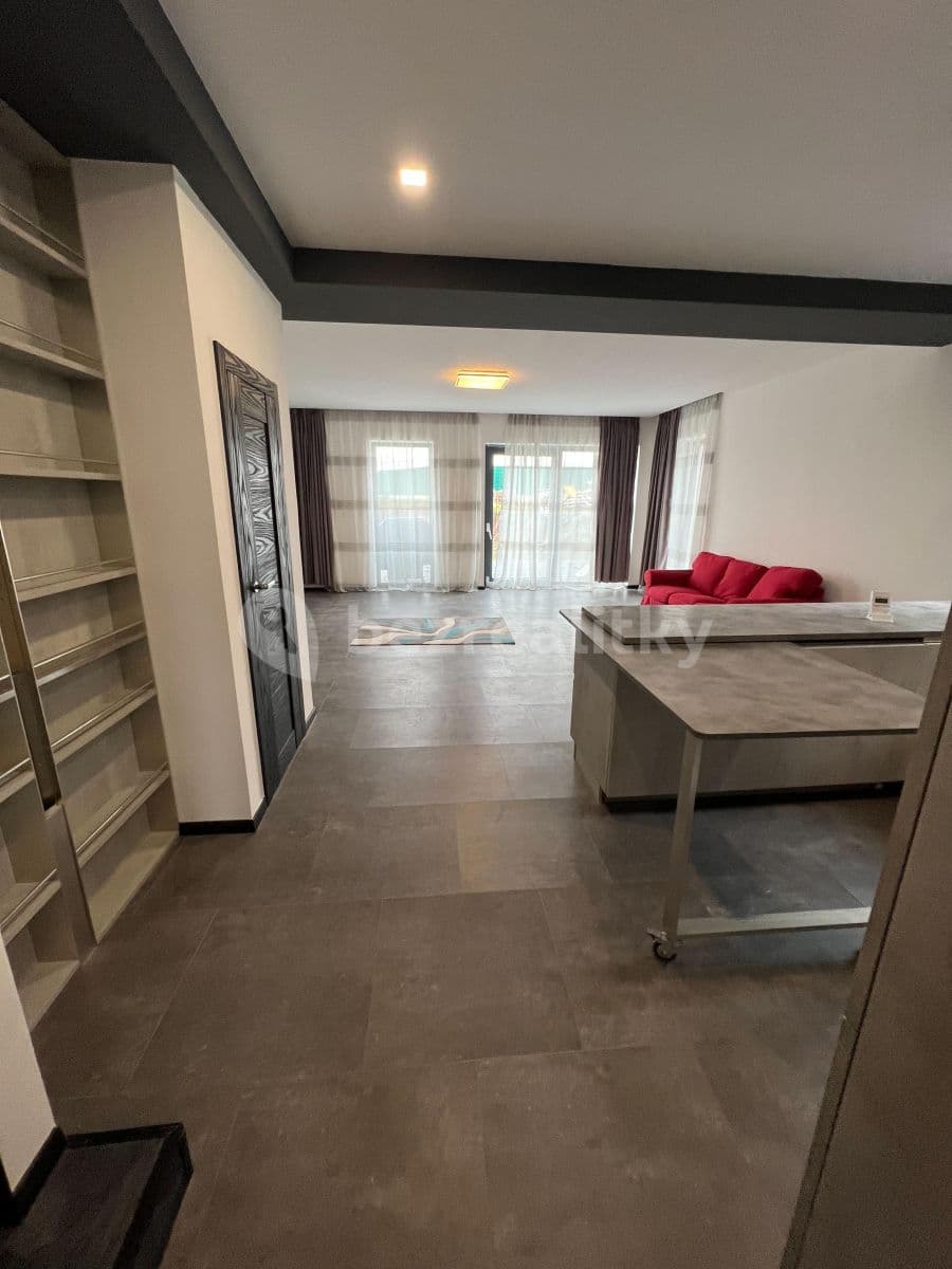 Pronájem domu 135 m², pozemek 250 m², Západní, Klíčany, Středočeský kraj Pronájem domu 135 m², pozemek 250 m², Západní, Klíčany, Středočeský kraj