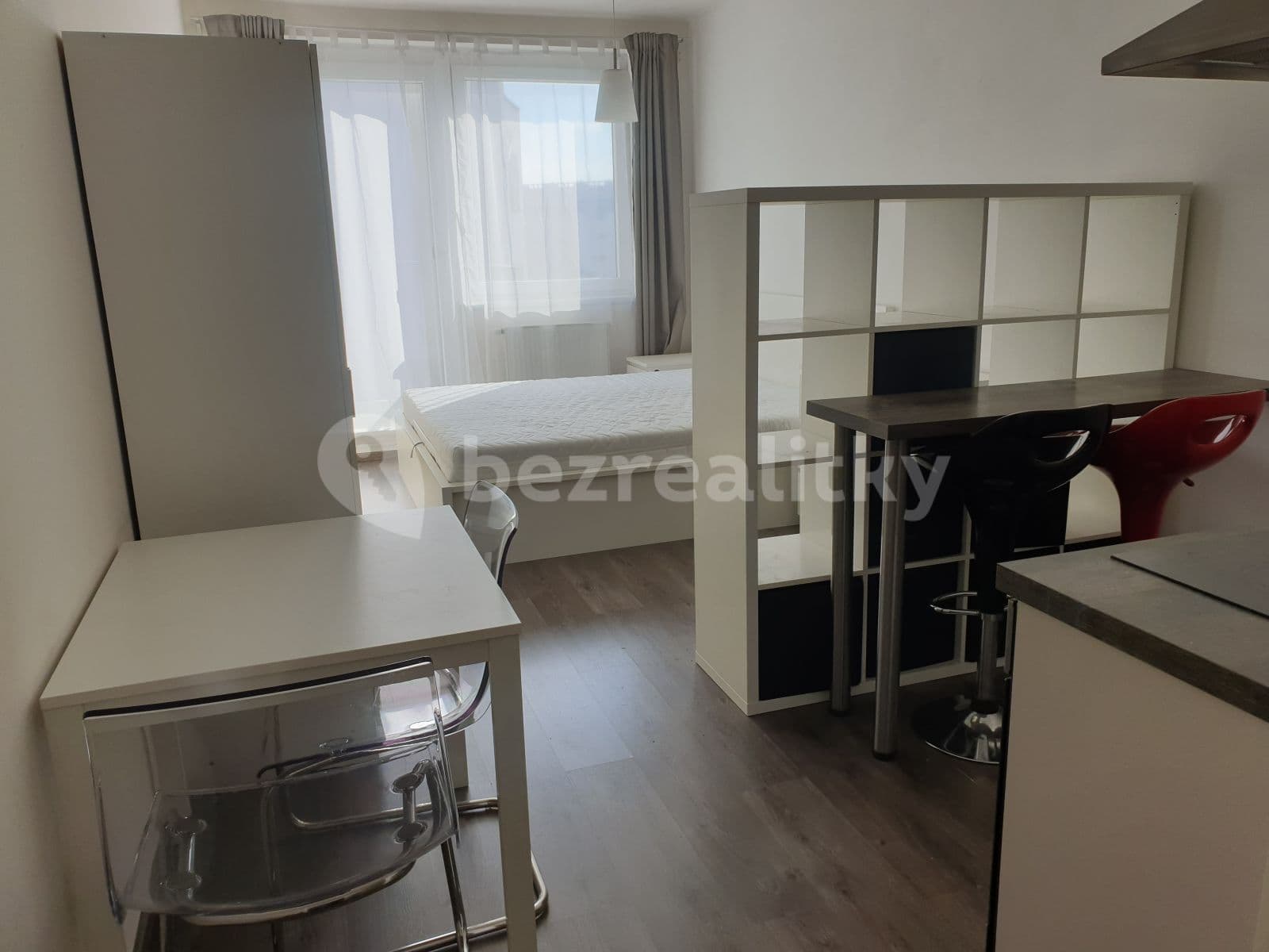 Pronájem bytu 1+kk 27 m², Zakšínská, Praha, Praha Pronájem bytu 1+kk 27 m², Zakšínská, Praha, Praha