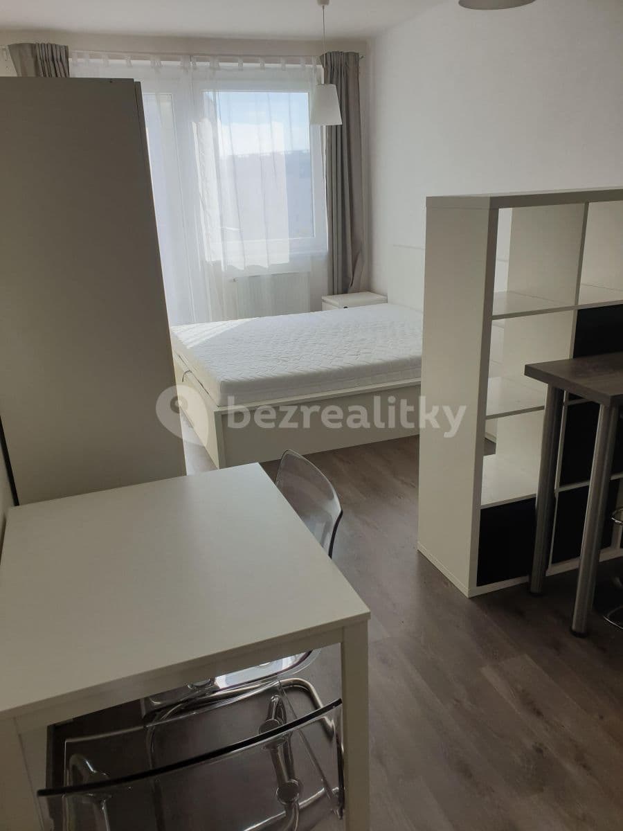 Pronájem bytu 1+kk 27 m², Zakšínská, Praha, Praha Pronájem bytu 1+kk 27 m², Zakšínská, Praha, Praha