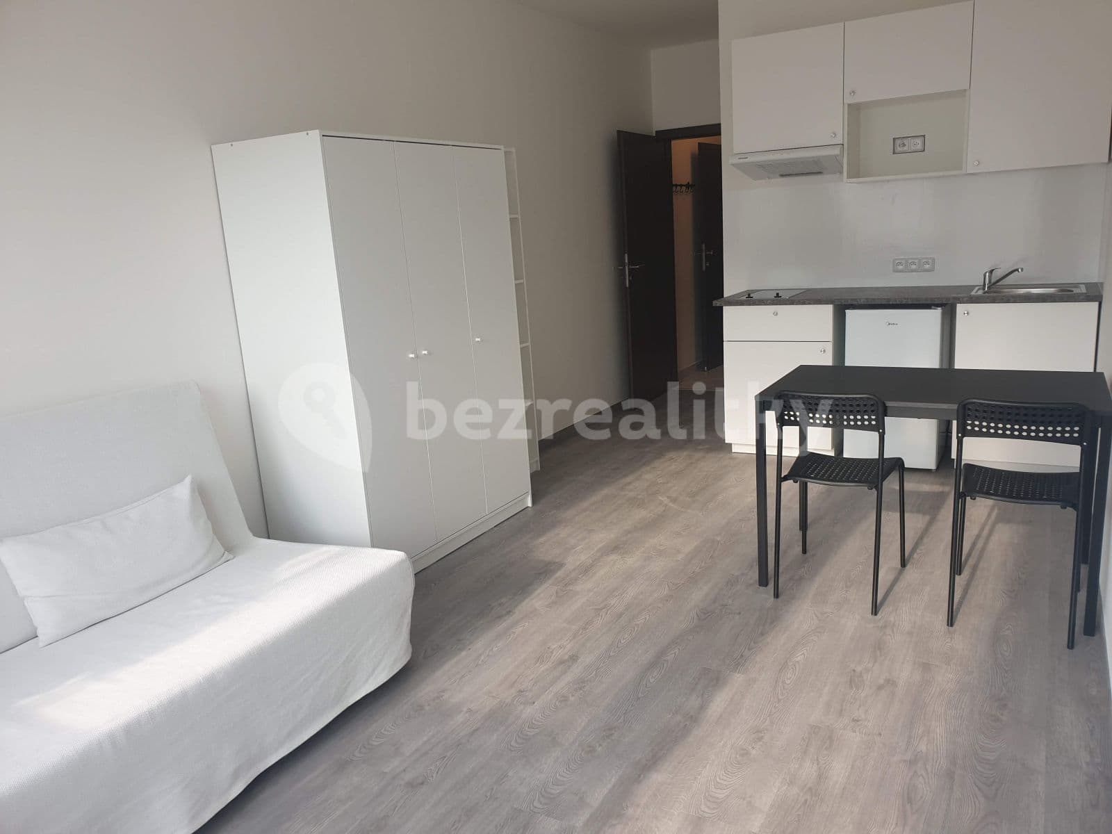 Pronájem bytu 1+kk 26 m², Vítové, Praha, Praha Pronájem bytu 1+kk 26 m², Vítové, Praha, Praha