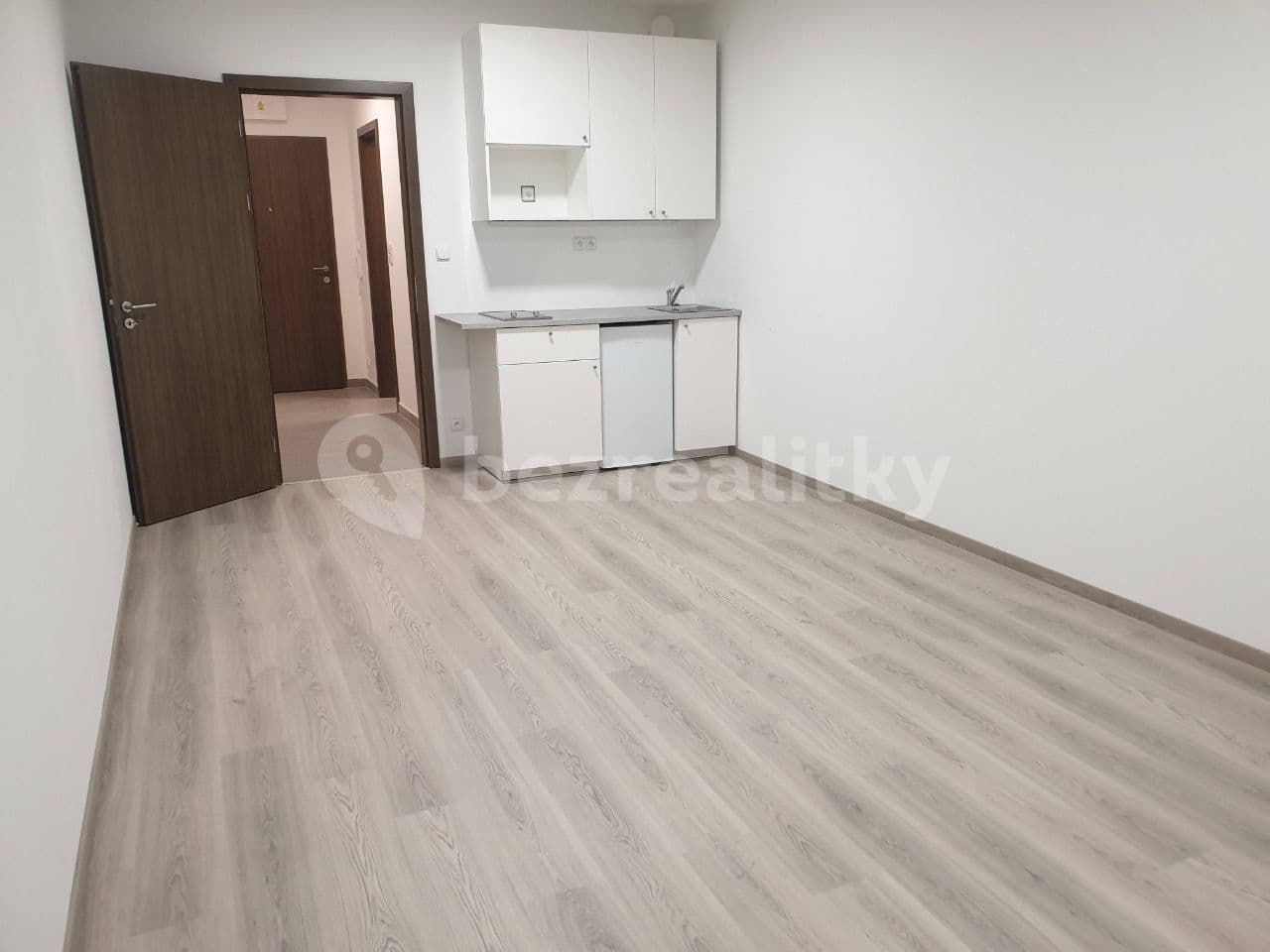 Pronájem bytu 1+kk 32 m², Františka Jansy, Praha, Praha Pronájem bytu 1+kk 32 m², Františka Jansy, Praha, Praha