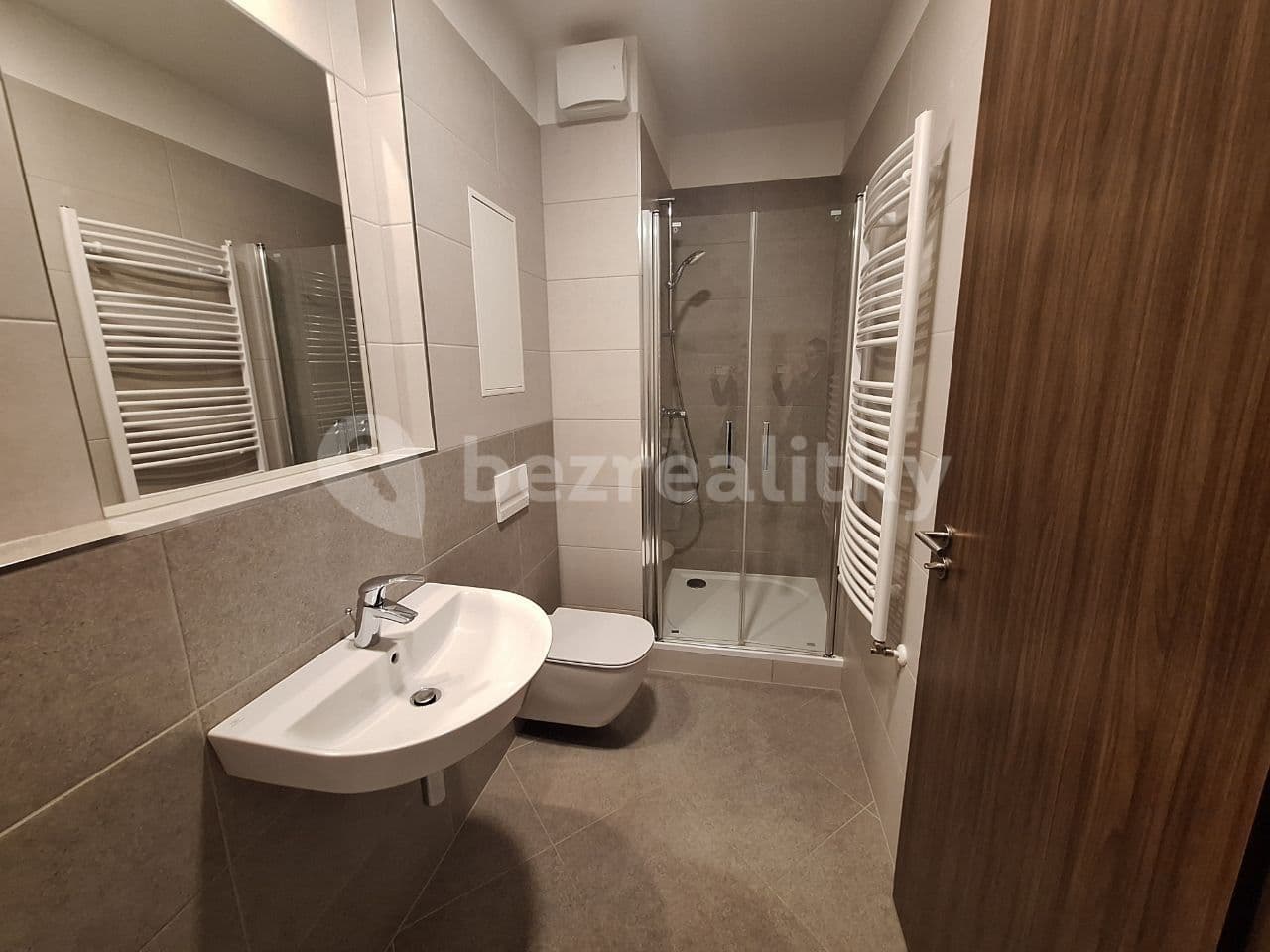 Pronájem bytu 1+kk 32 m², Františka Jansy, Praha, Praha Pronájem bytu 1+kk 32 m², Františka Jansy, Praha, Praha