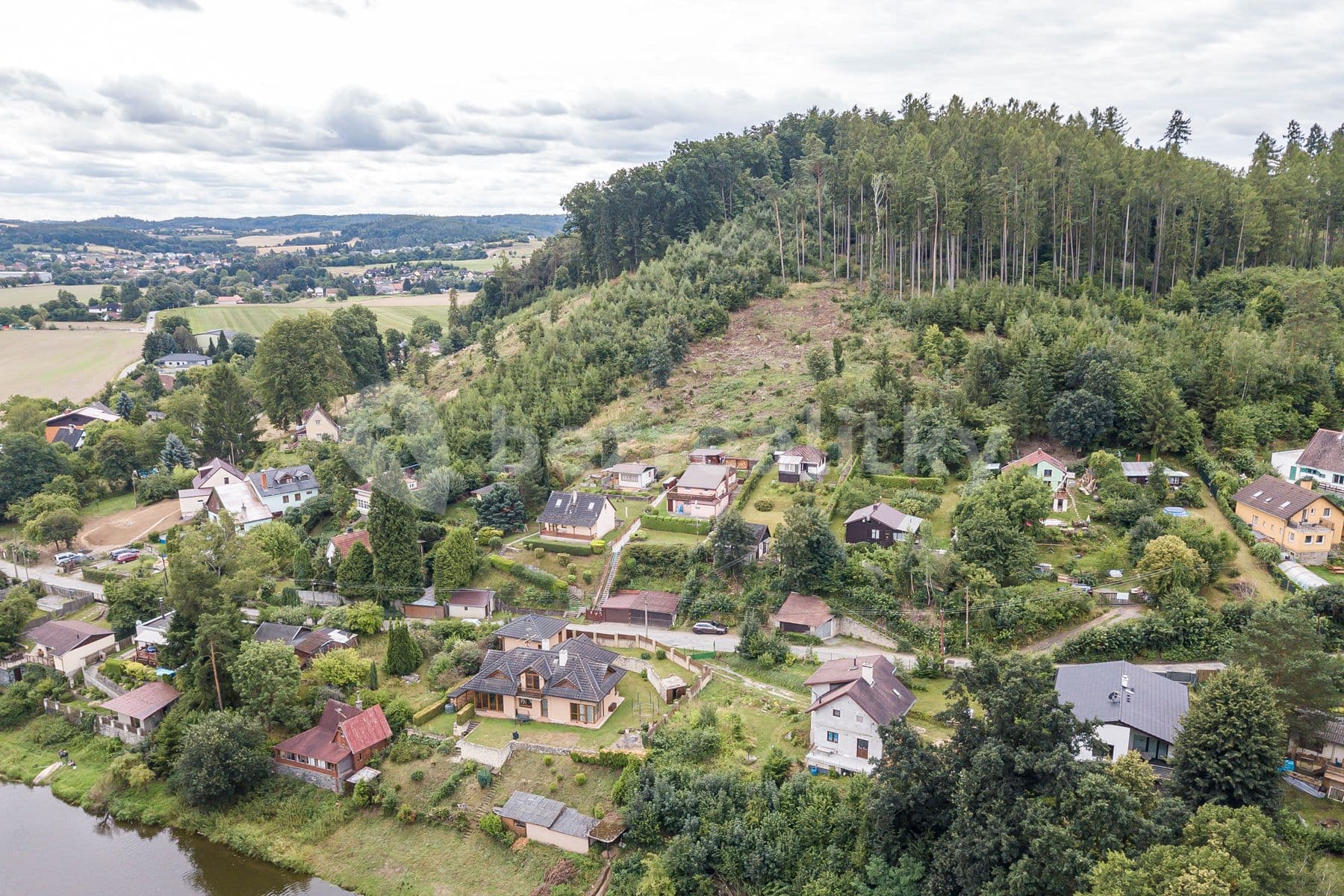 Prodej pozemku 792 m², Lutov, Poříčí nad Sázavou, Středočeský kraj