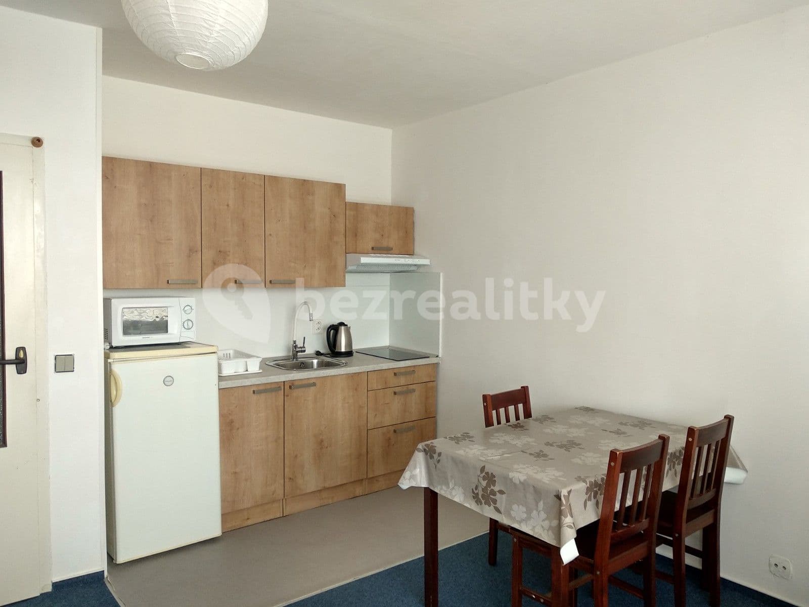 Pronájem bytu 1+kk 35 m², Ukrajinská, Brno, Jihomoravský kraj Pronájem bytu 1+kk 35 m², Ukrajinská, Brno, Jihomoravský kraj