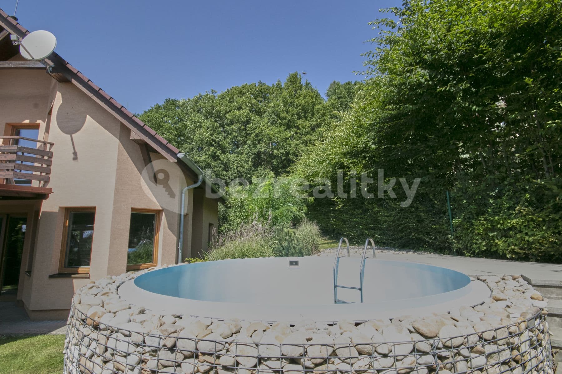 Pronájem domu 140 m², pozemek 1.200 m², Na Pavelce, Zlín, Zlínský kraj Pronájem domu 140 m², pozemek 1.200 m², Na Pavelce, Zlín, Zlínský kraj