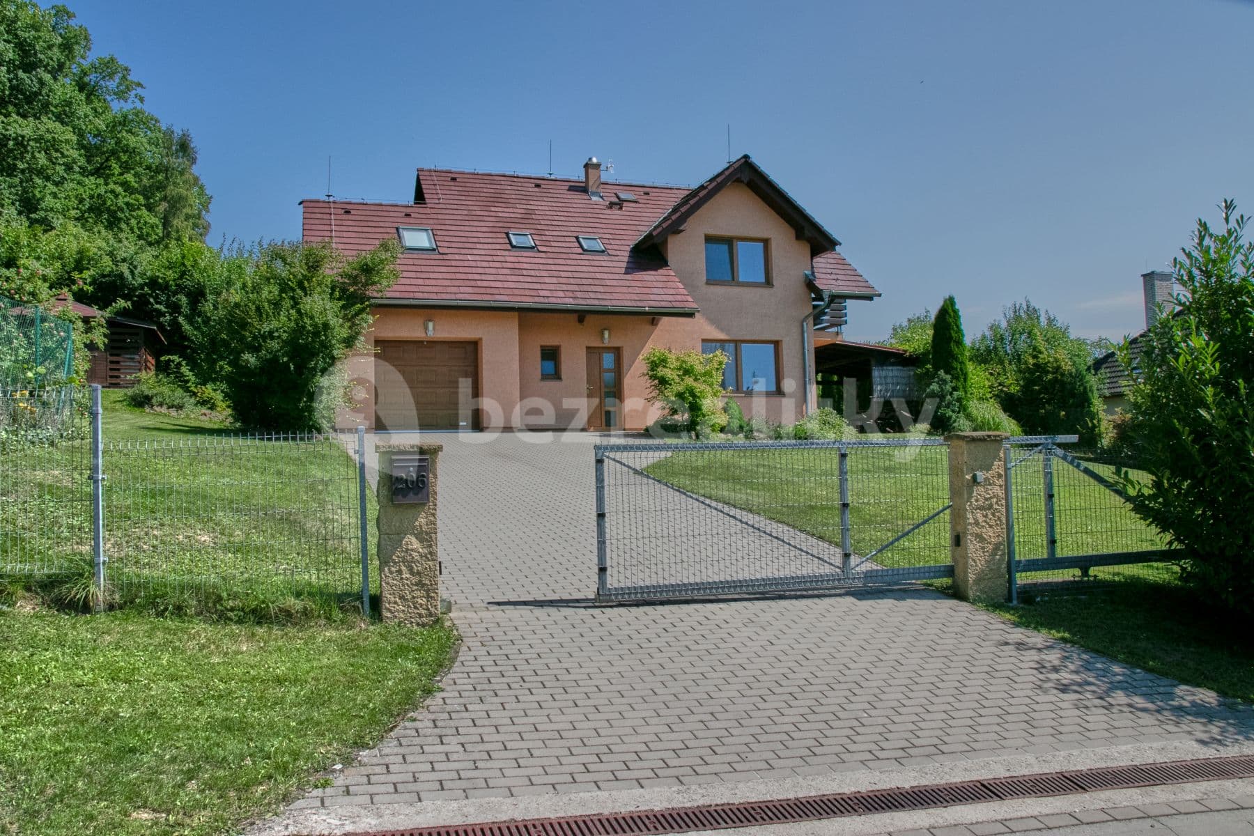 Pronájem domu 140 m², pozemek 1.200 m², Na Pavelce, Zlín, Zlínský kraj Pronájem domu 140 m², pozemek 1.200 m², Na Pavelce, Zlín, Zlínský kraj