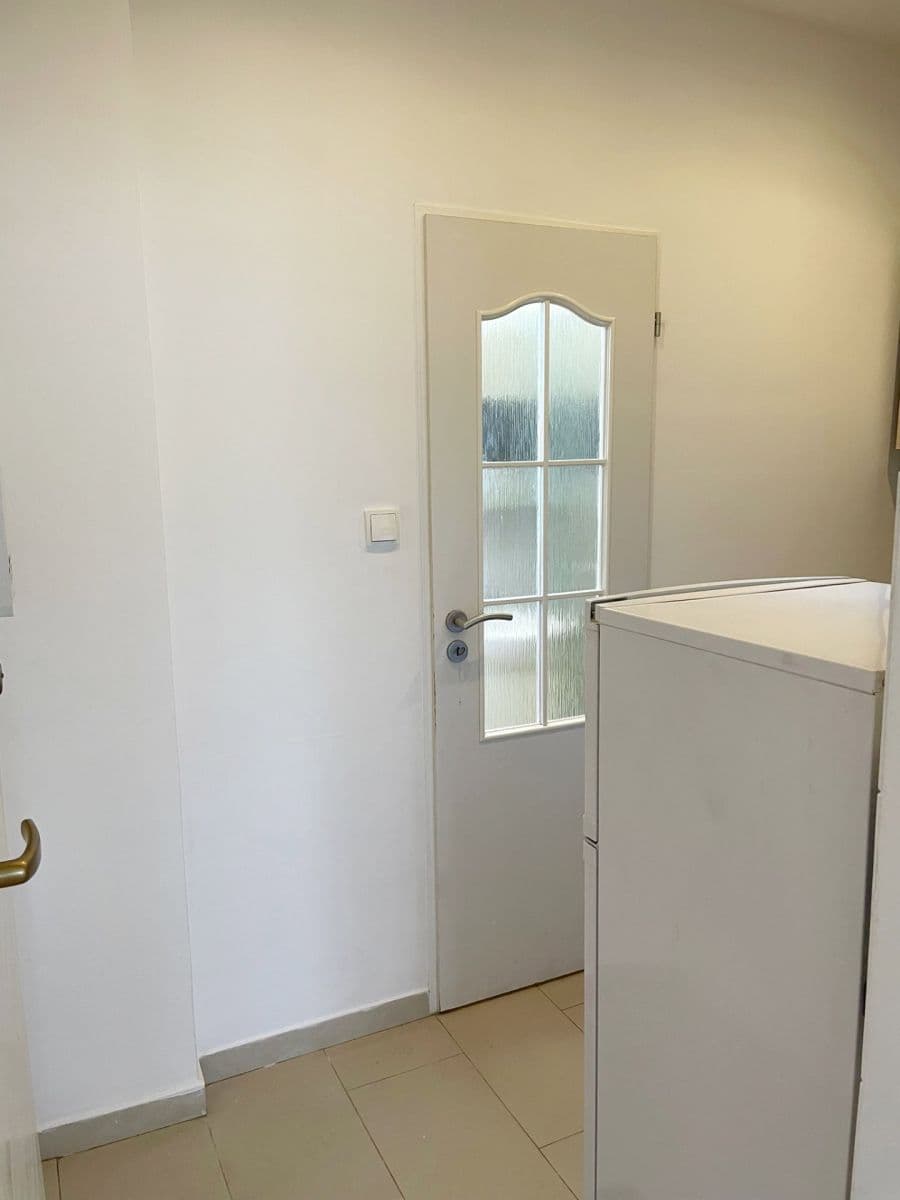 Pronájem bytu 1+kk 30 m², Prostřední, Praha, Praha Pronájem bytu 1+kk 30 m², Prostřední, Praha, Praha