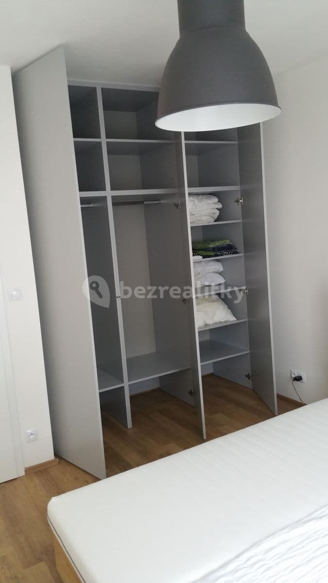 Pronájem bytu 2+kk 50 m², Jateční, Praha, Praha Pronájem bytu 2+kk 50 m², Jateční, Praha, Praha