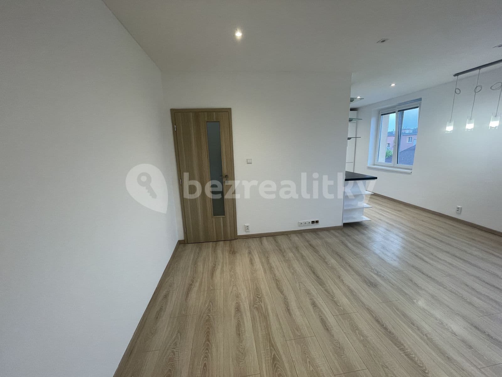Pronájem bytu 2+kk 50 m², Zelenečská, Praha, Praha Pronájem bytu 2+kk 50 m², Zelenečská, Praha, Praha