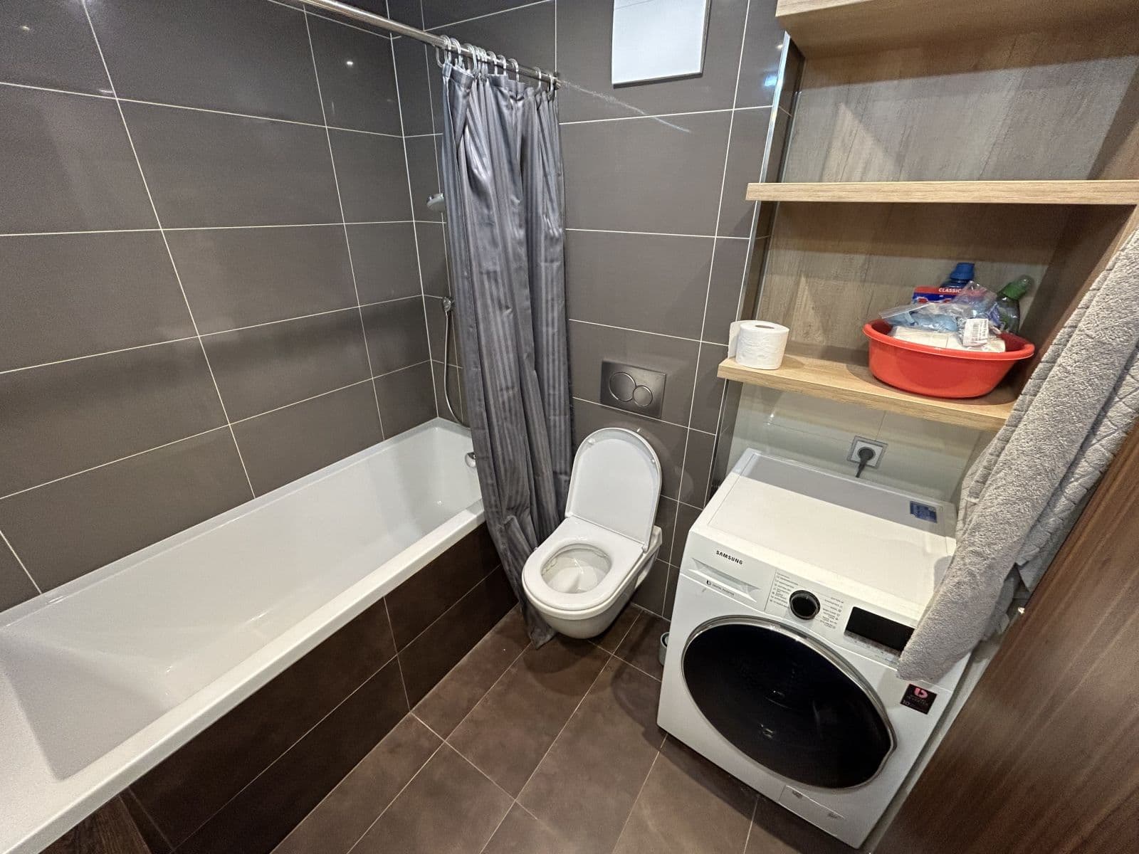 Pronájem bytu 2+kk 45 m², U Libeňského pivovaru, Praha, Praha Pronájem bytu 2+kk 45 m², U Libeňského pivovaru, Praha, Praha