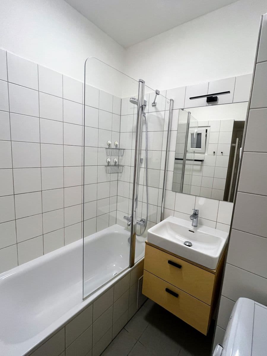 Pronájem bytu 2+kk 41 m², Koulova, Praha, Praha Pronájem bytu 2+kk 41 m², Koulova, Praha, Praha