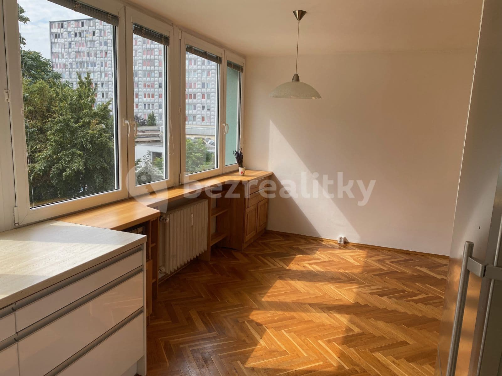 Pronájem bytu 3+kk 60 m², K Olympiku, Praha, Praha Pronájem bytu 3+kk 60 m², K Olympiku, Praha, Praha