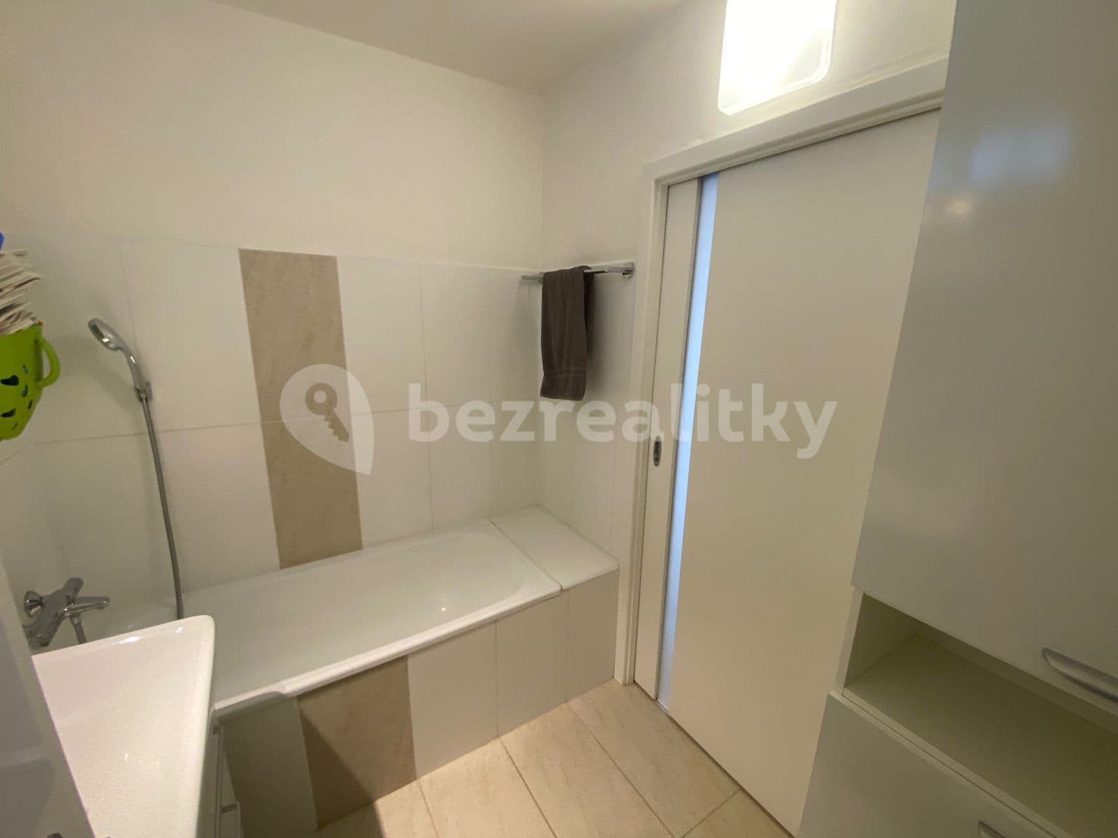 Pronájem bytu 3+kk 60 m², K Olympiku, Praha, Praha Pronájem bytu 3+kk 60 m², K Olympiku, Praha, Praha